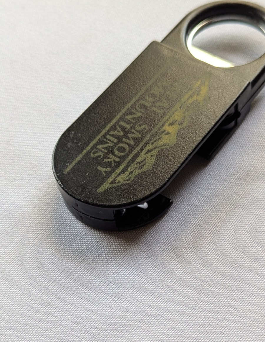 Great Smokey Mountains Advertisment Bar Multi Tool Corkscrew Opener Knife Cat