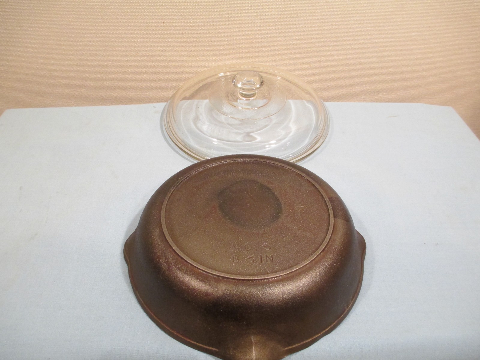 Birmingham Stove & Range No.5 Cast Iron Skillet with Glass Lid