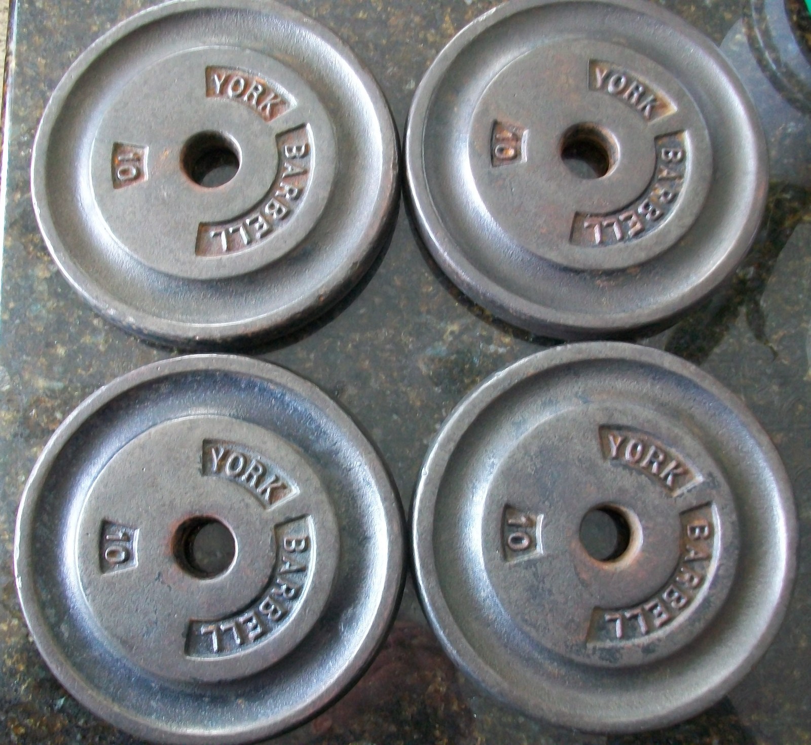 40 lbs. - YORK 4x10lb BARBELL WEIGHT PLATES 1" HOLE