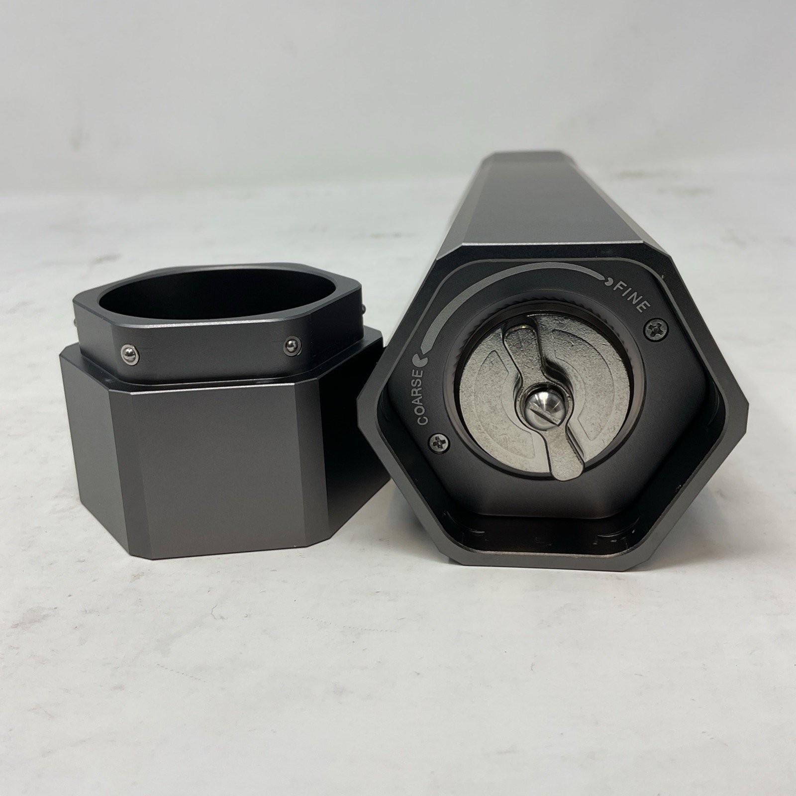HexClad Salt and Pepper Mill Set Adjustable Professional Grinders No-Mess Caps