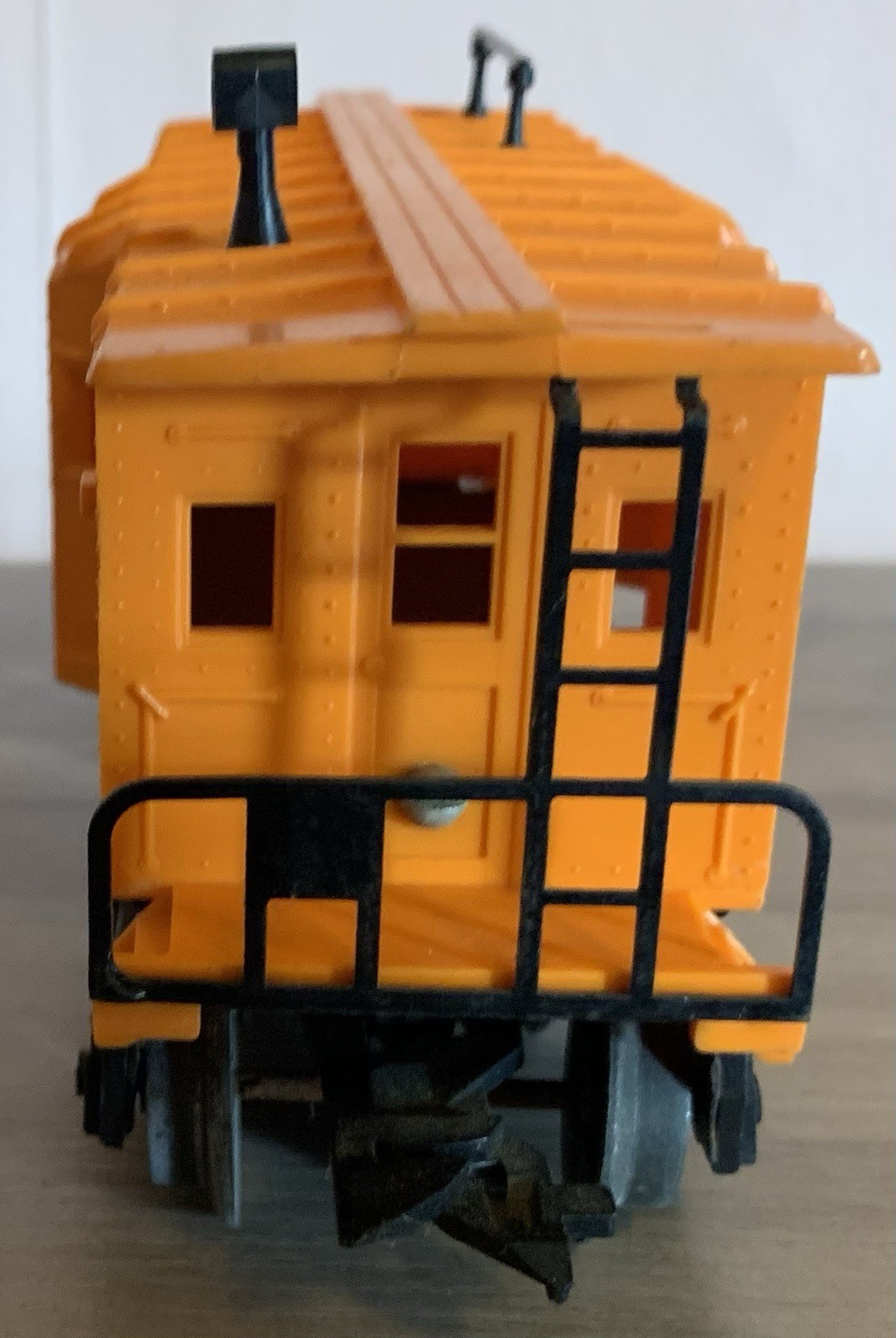 MARX train - Allstate bay window Caboose - O gauge - orange