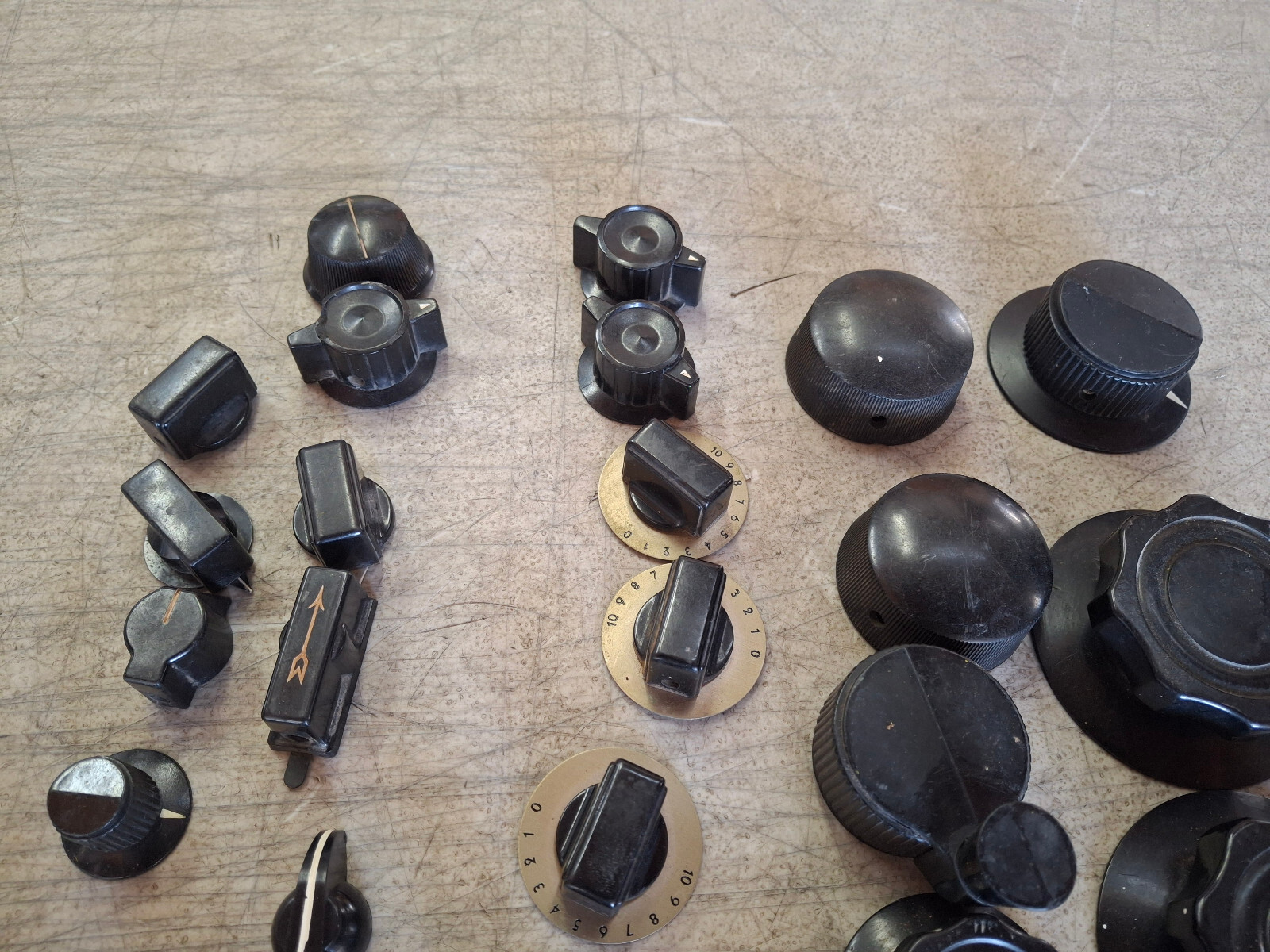 Lot of 40 Vintage Ham Radio Dials Indicator Knobs