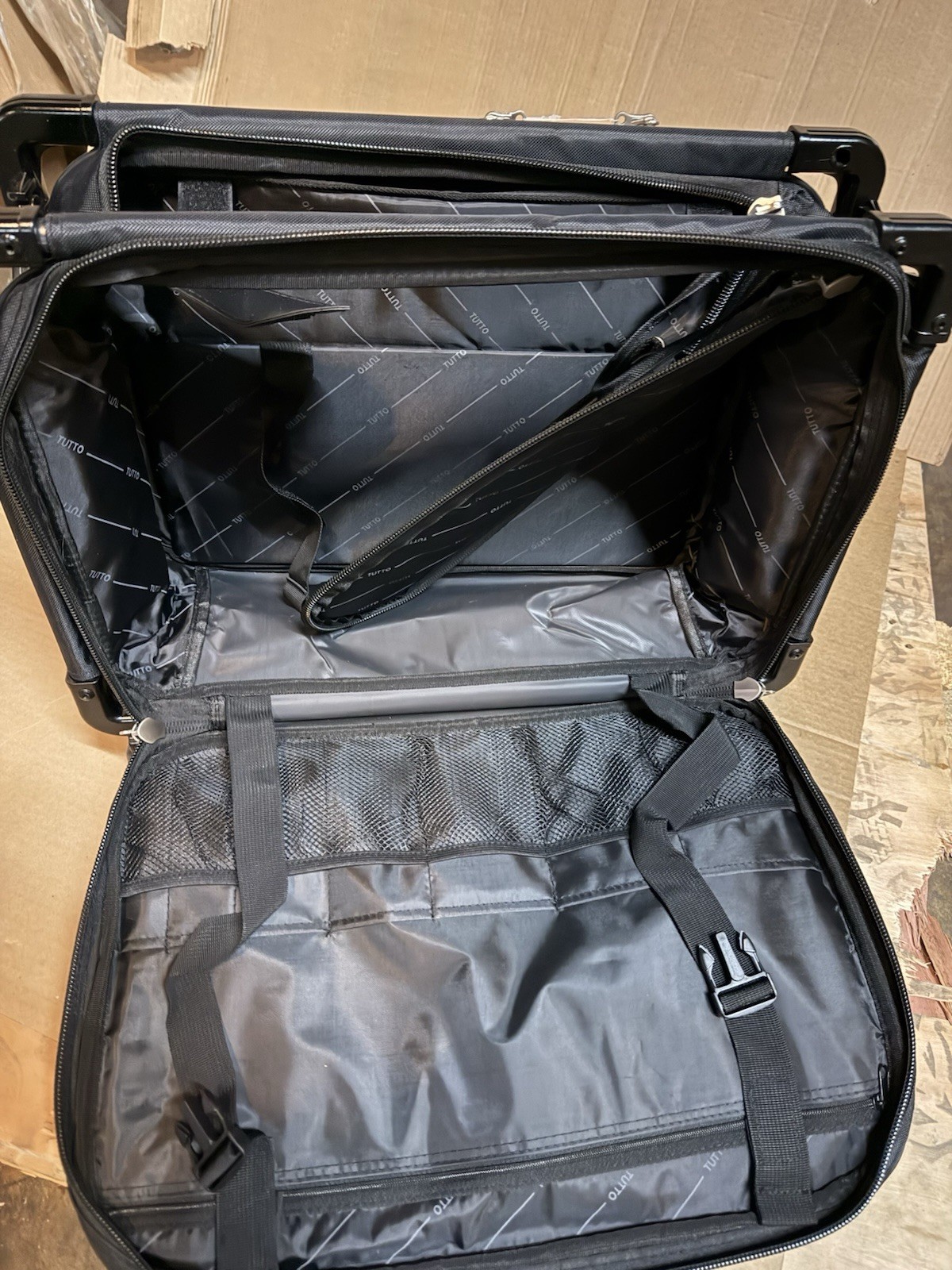 TUTTO Collapsible Black Sewing Machine Case On Wheels w/ Handle 20 x 17 x 10