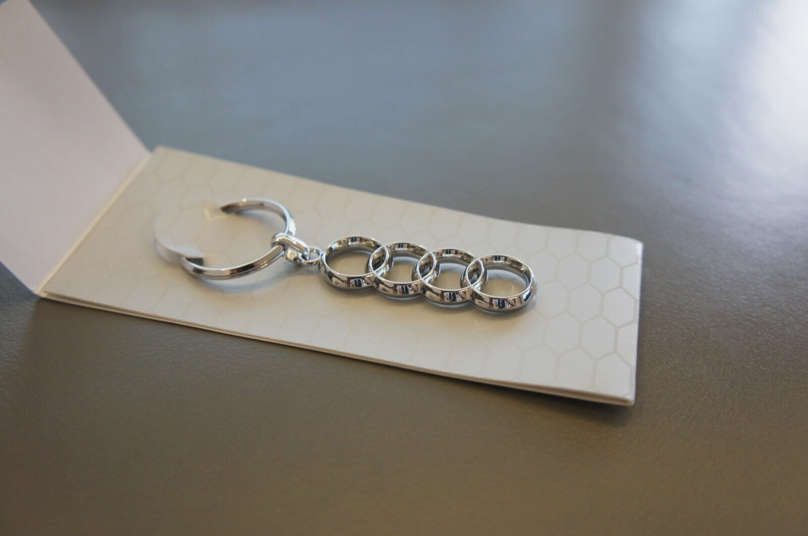 New Genuine OEM Audi Basic Classic Logo Silver Stainless Steel Keychain Key Ring