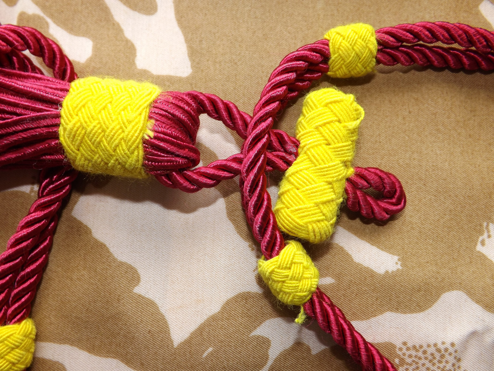 Repro Napoleonic Victorian Crimean War Hussar Barrel sash belt Yellow on Scarlet