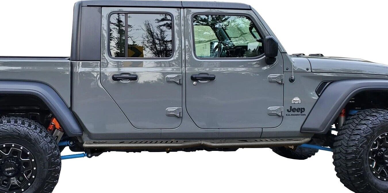 MST Black Running Boards/Nerf Bar/Side Step For20-24 Jeep Gladiator JT 4 Doors