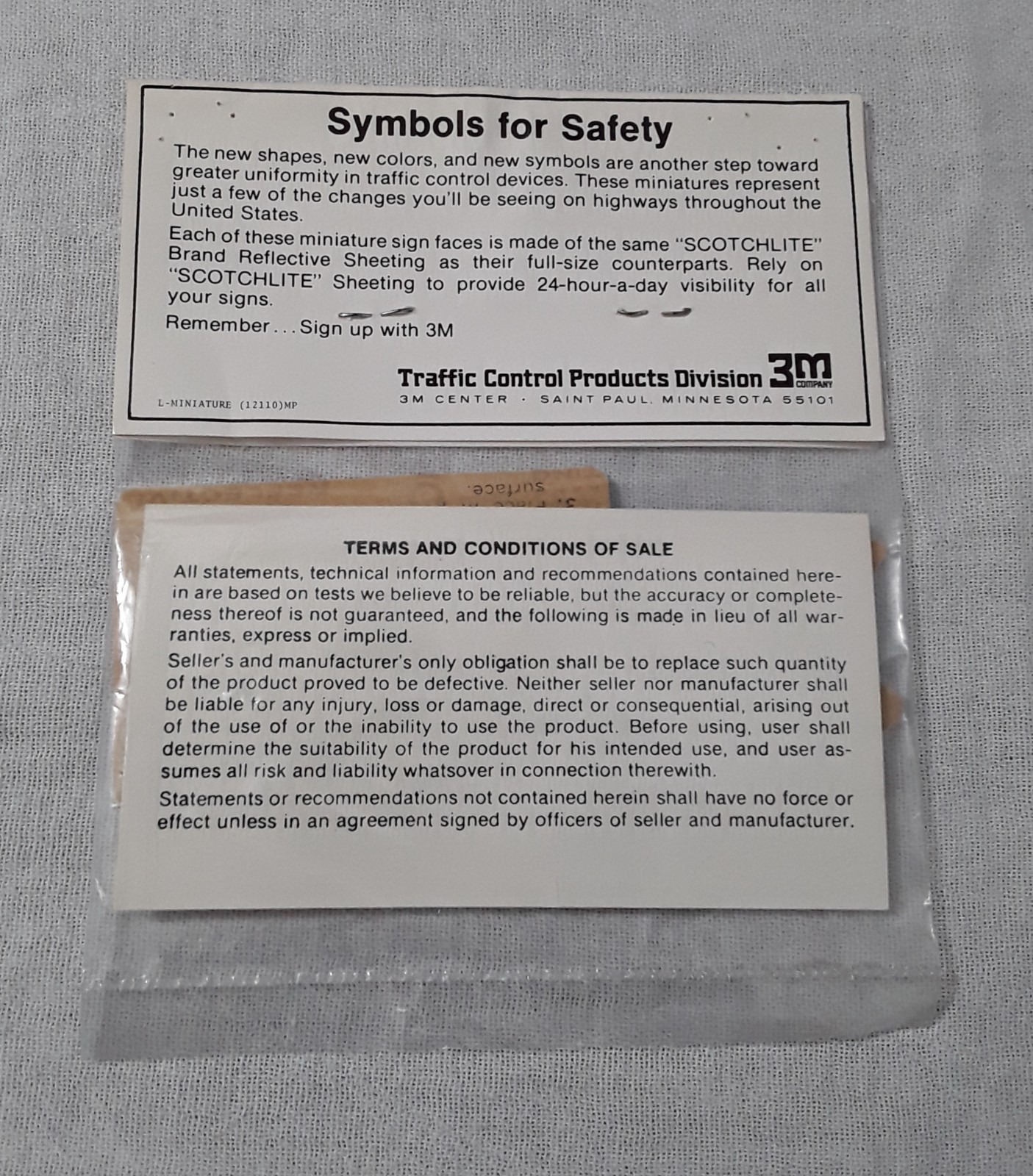 3M SCOTCHLITE REFLECTIVE MINIATURE ROAD SIGNS TRAFFIC CONTROL CHANGES FOR 1971