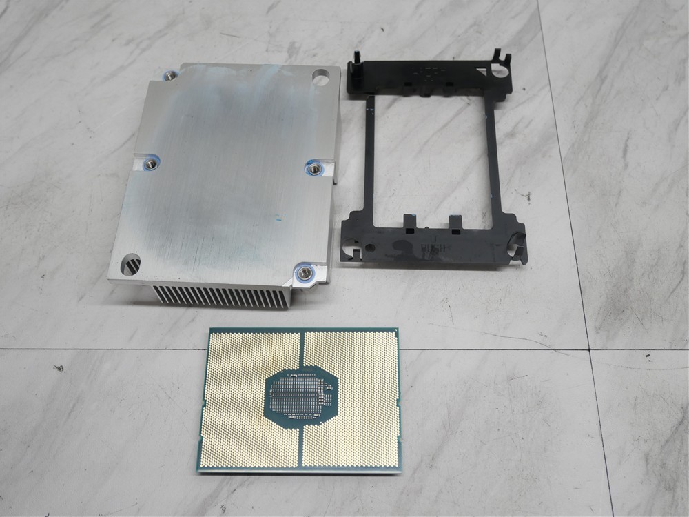 Lenovo 01KP657 Heat Sink & XEON SRFBB 4216 SILVER CPU For SR630 Server