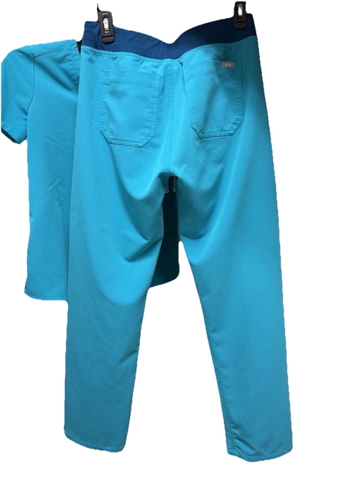 Figs Women’s Scrub Set Xs Top, S Bottoms