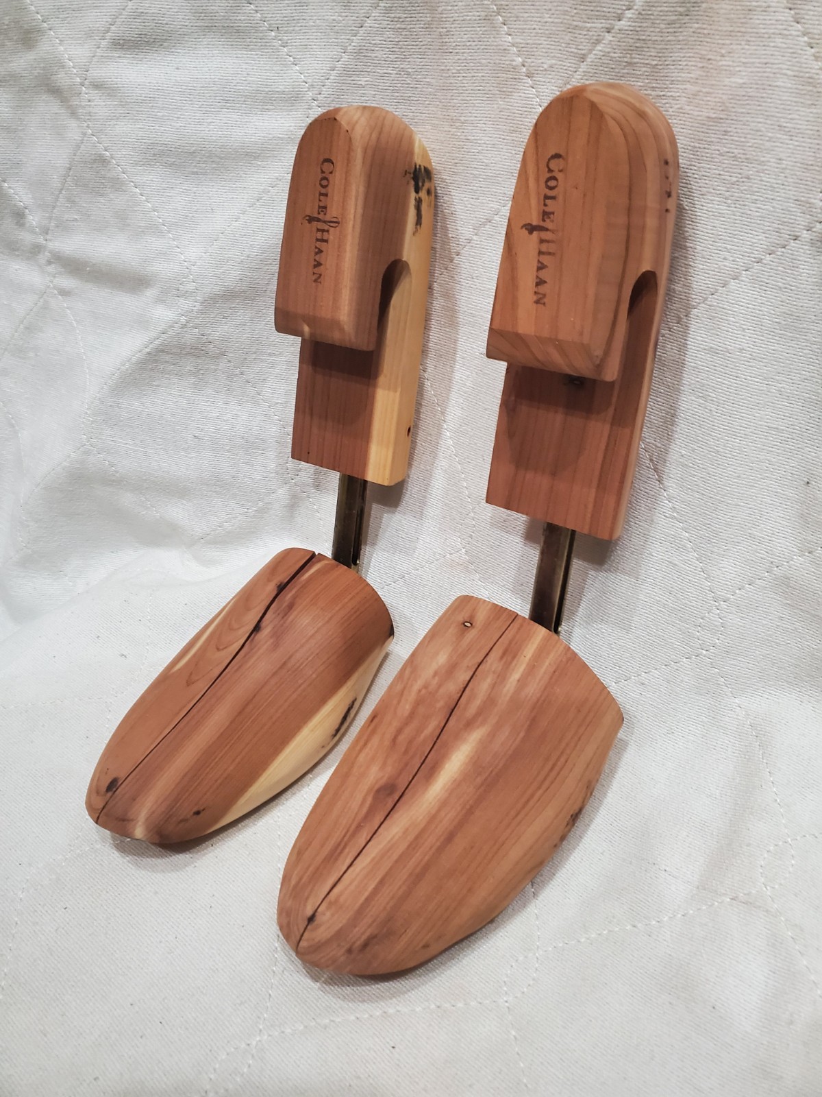 Cole Haan Shoe Tree Wood Split Toe Cedar - Size Large