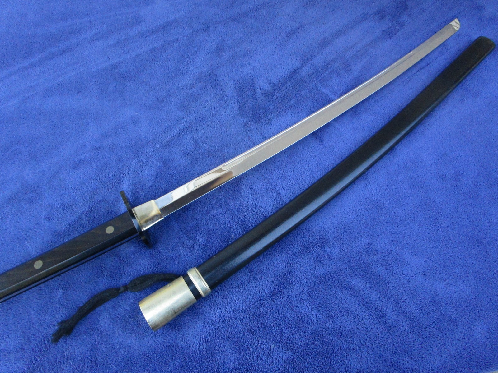 VINTAGE JAPANESE KATANA SWORD AND SCABBARD MADE IN SPAIN QUALITY REPLICA