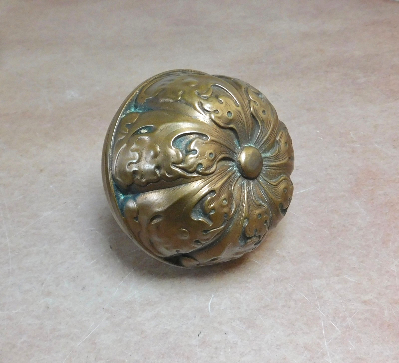 Antique Norwalk Heraldic 1900 brass bronze entrance door knob and plate E-14900