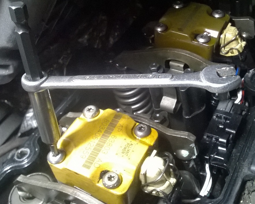 7.3L POWERSTROKE injector deluxe rebuild KIT w/ vice clamp and tools & springs