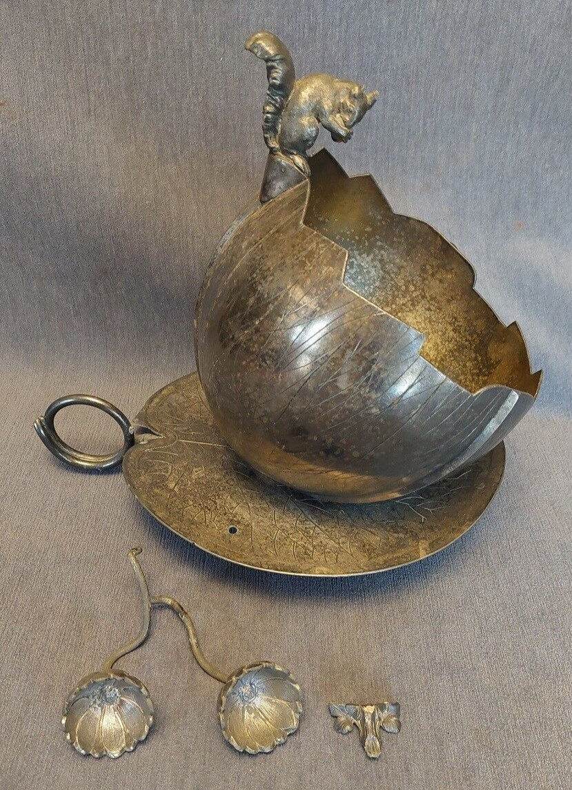 Rare Antique Victorian Wilcox Quadruple Silver Plate Squirrel Nut Bowl