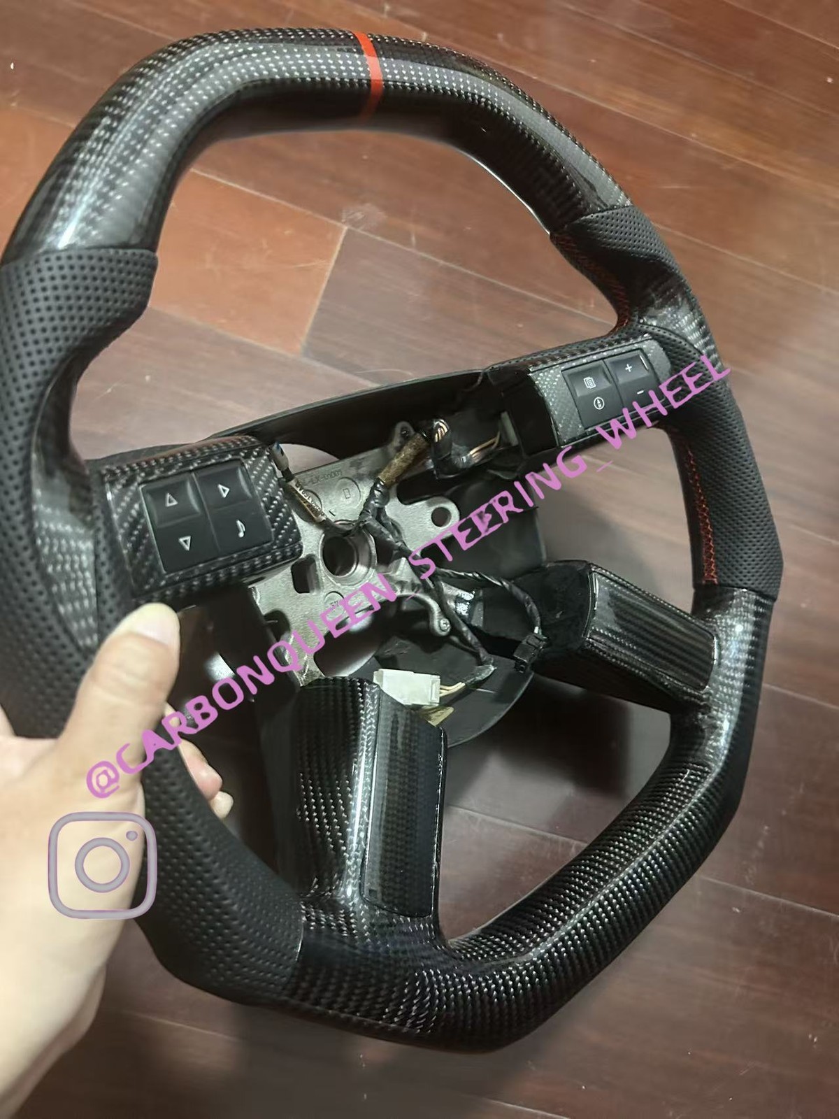 REAL CARBON FIBER Steering Wheel FOR 2006 Dodge Challenger SRT8 /Chrysler