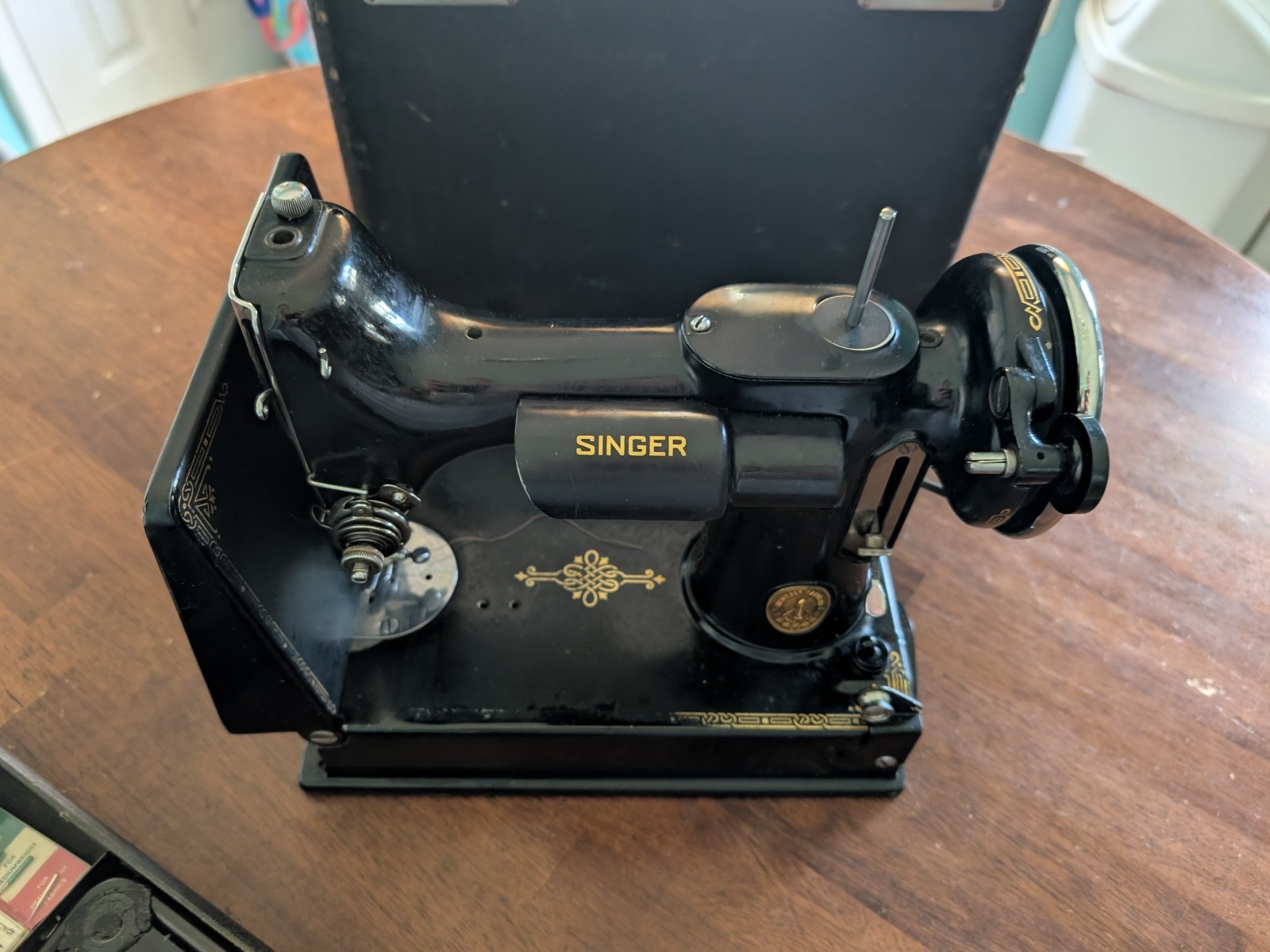 Vintage 1936 Singer Featherweight Sewing Machine 221 W/Case & Peddle Scroll face