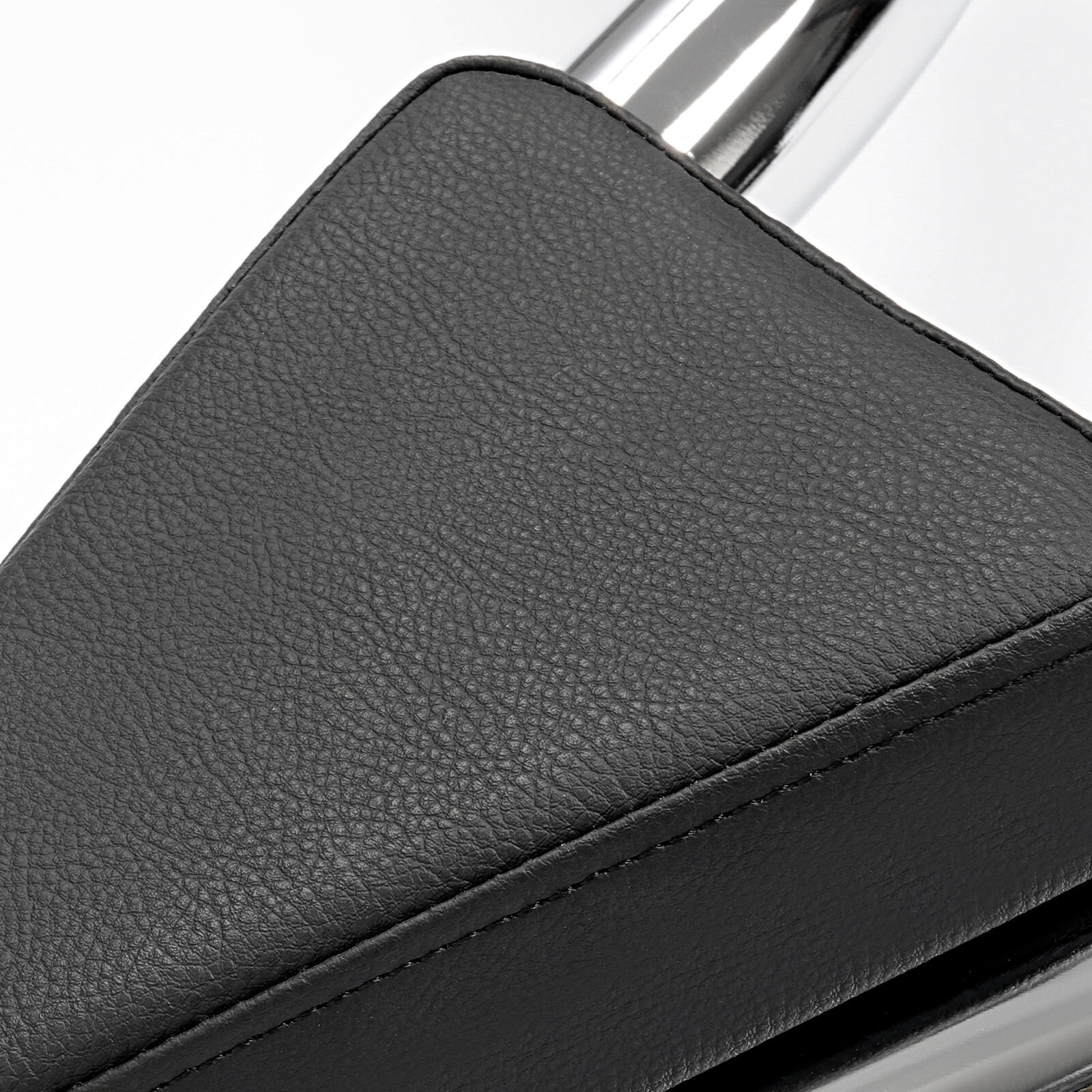 28" Backrest Sissy Bar For CVO Road Glide Street Touring Road King 2009-2024