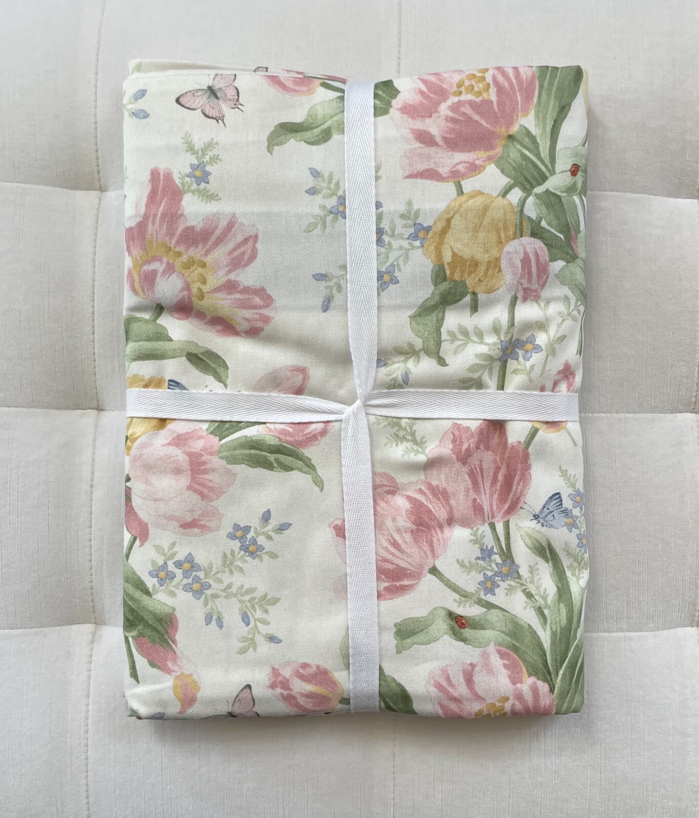 Williams Sonoma GARDEN FLOWERS Tablecloth 70" X 108" Spring Easter NWT