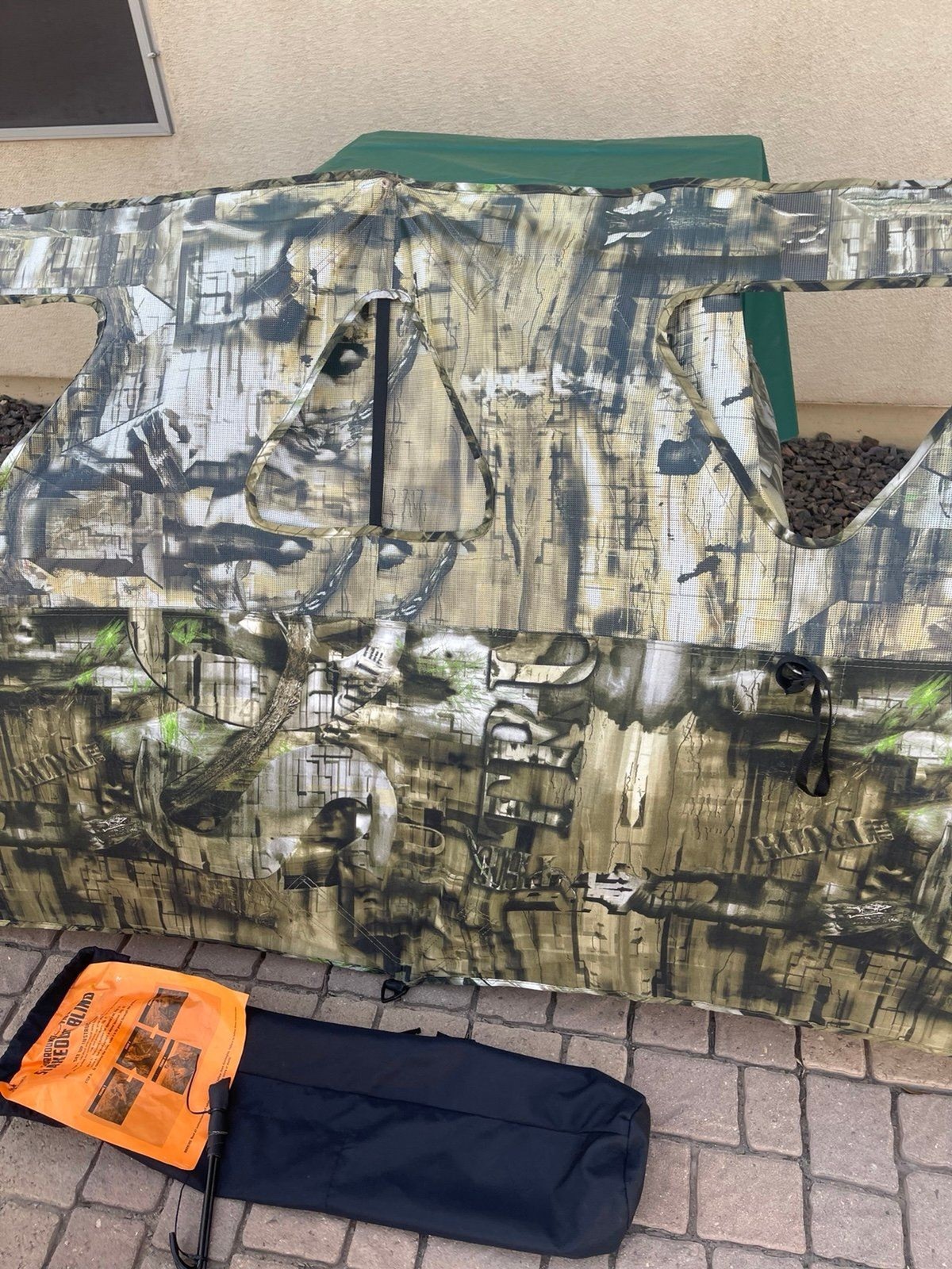 Double Bull SurroundView Stakeout Hunting Blind