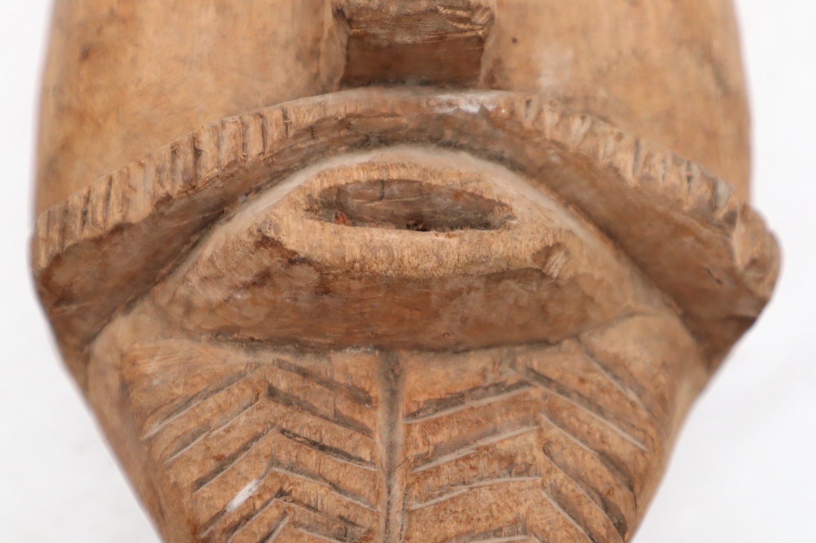 ATQ Guatemalan folks art Hand Carving Wood Mask Mayan Conquest Dancing Mask 8.75