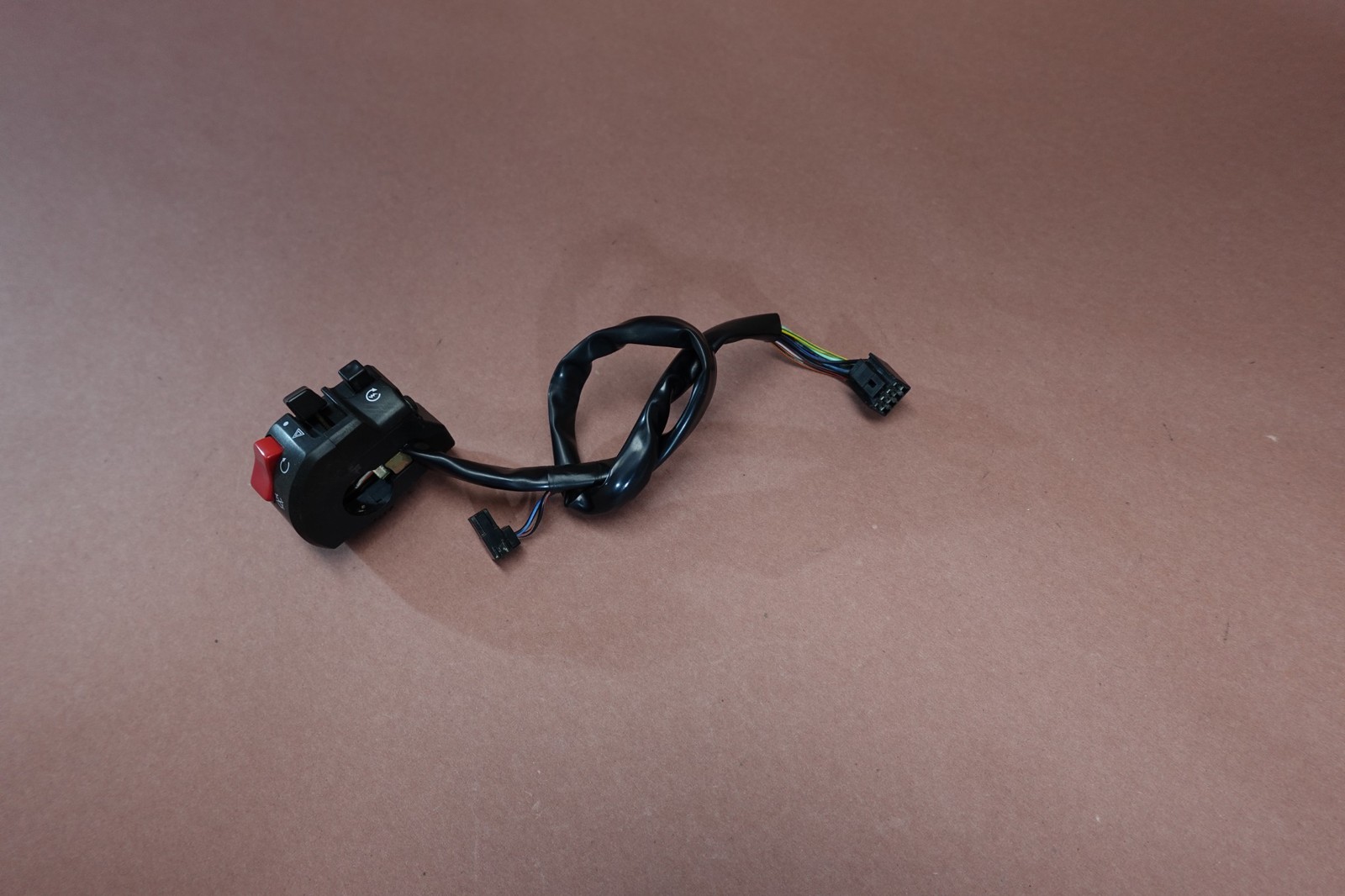 2003 - 2008 Suzuki SV650 SV650S Right Handlebar Stop Start Kill Switch