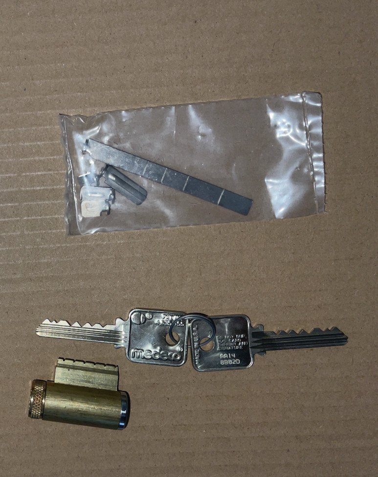 NEW Medeco G3 Biaxial KIK Lock Cylinder with 2 Keys