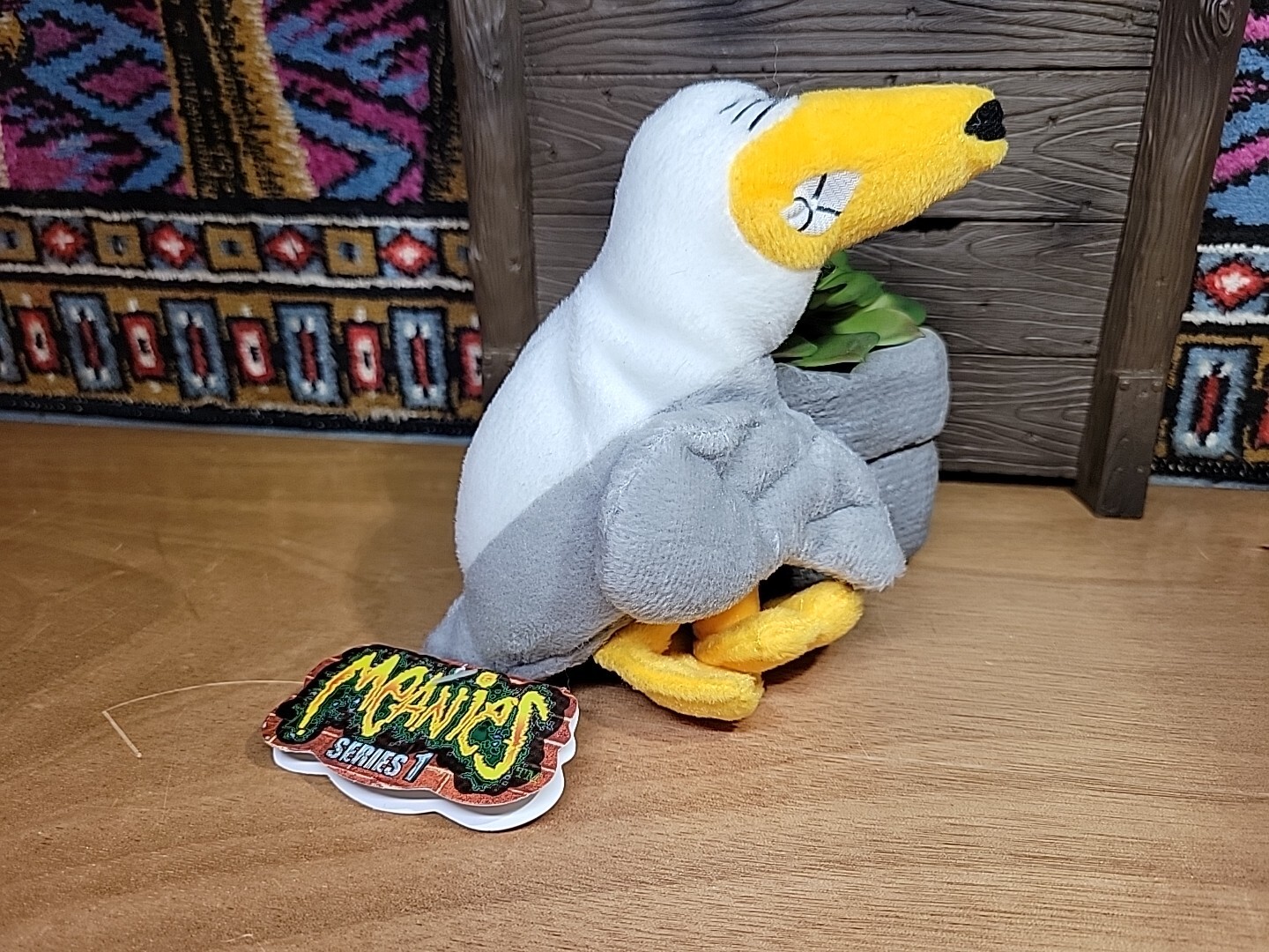 New 1997 Meanies Beanie Peter Gotta Peagull Crude Toilet Plush Series 1