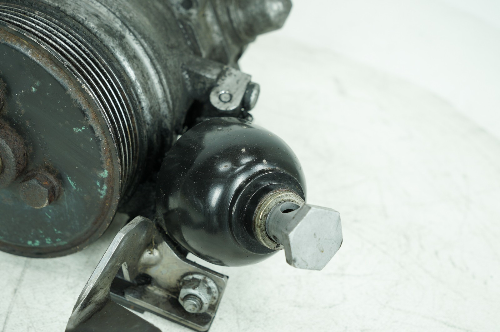 02-06 BMW 745LI 645CI 545I OEM 4.4L Dynamic Power Steering Control Pump 5078