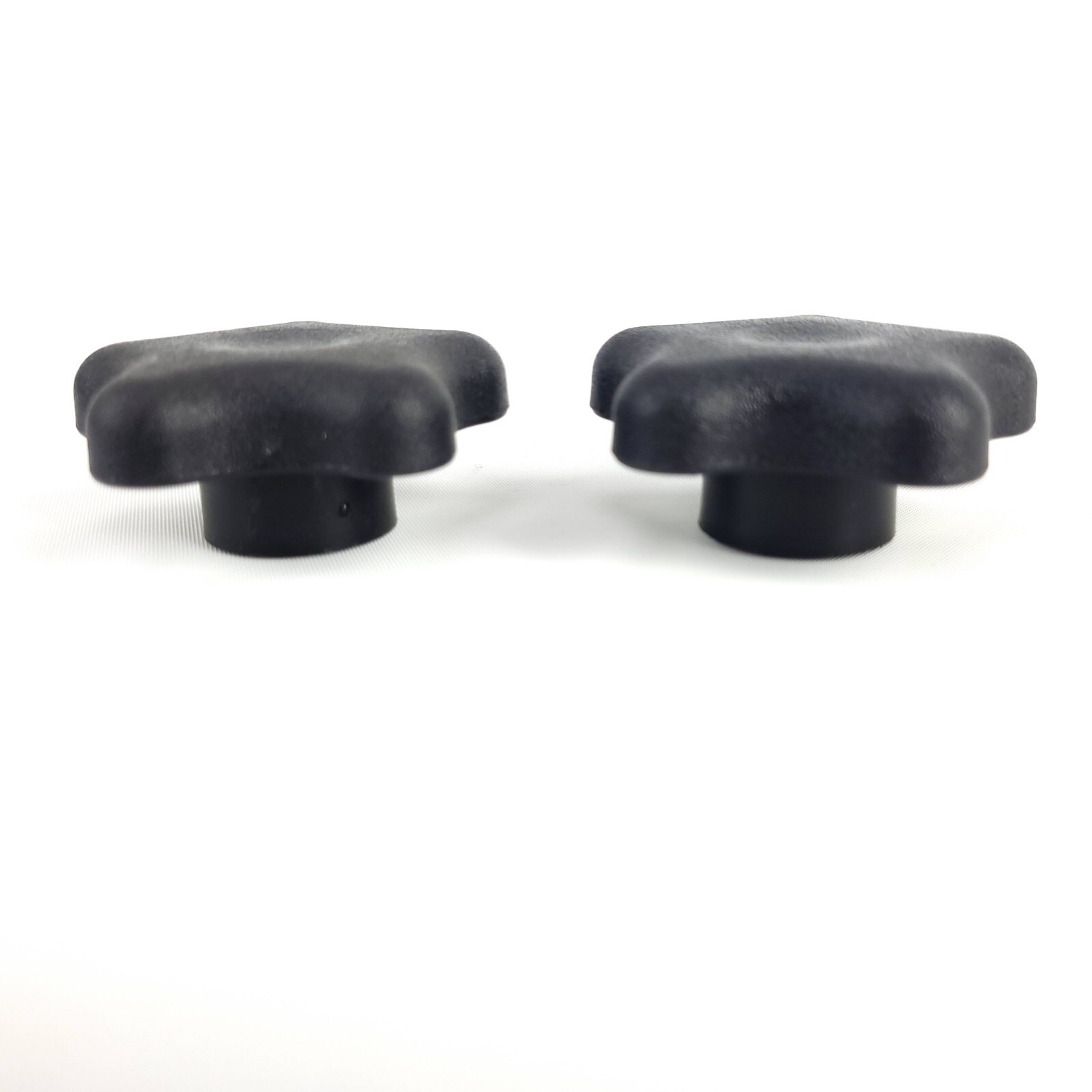 (Lot of 2) Star Hand Knob Blind Hole 3/8" - 16 Dia: 2.25"