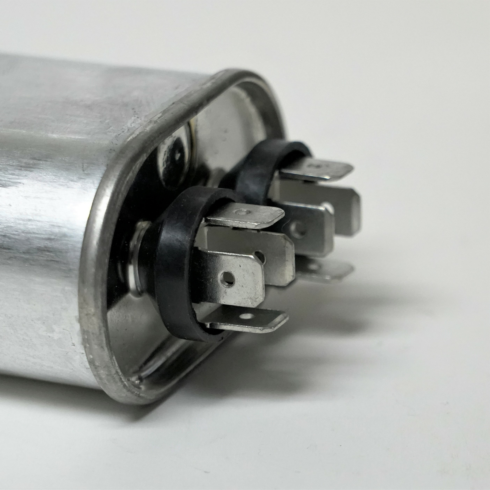 TitanPro TOCF12.5 HVAC Motor Run Oval Capacitor 12.5 MFD/UF 440/370 Volts