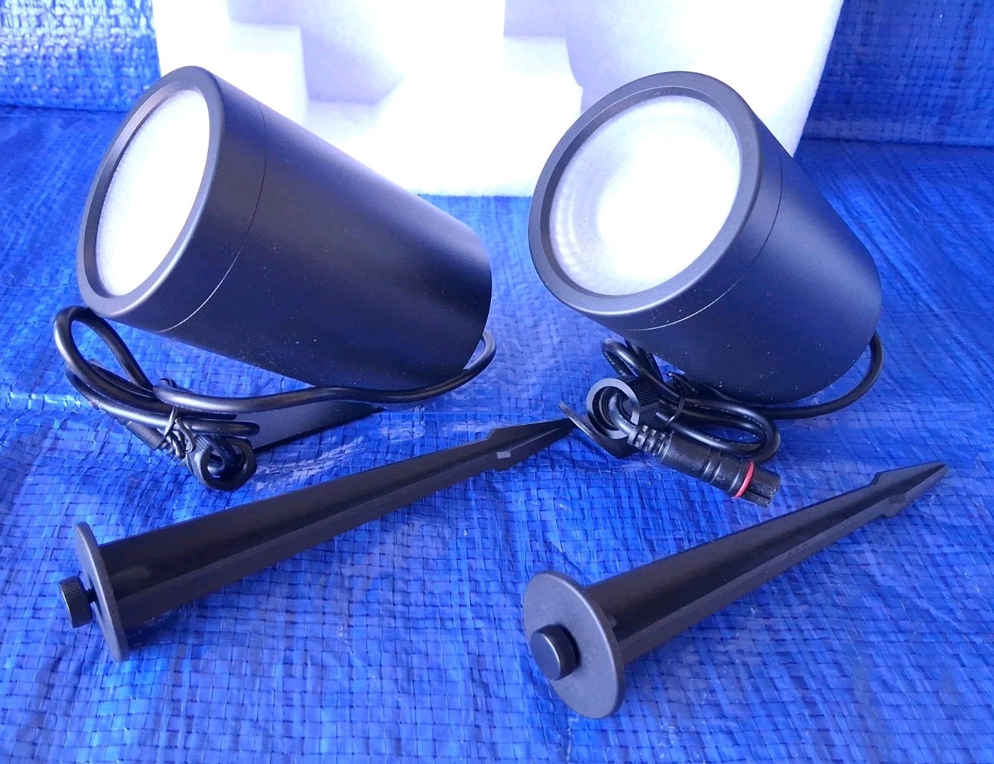 GOVEE RGBIC SPOTLIGHTS H7066 - 2 Pack Replacements w/ Spikes - (OOP) - NEW