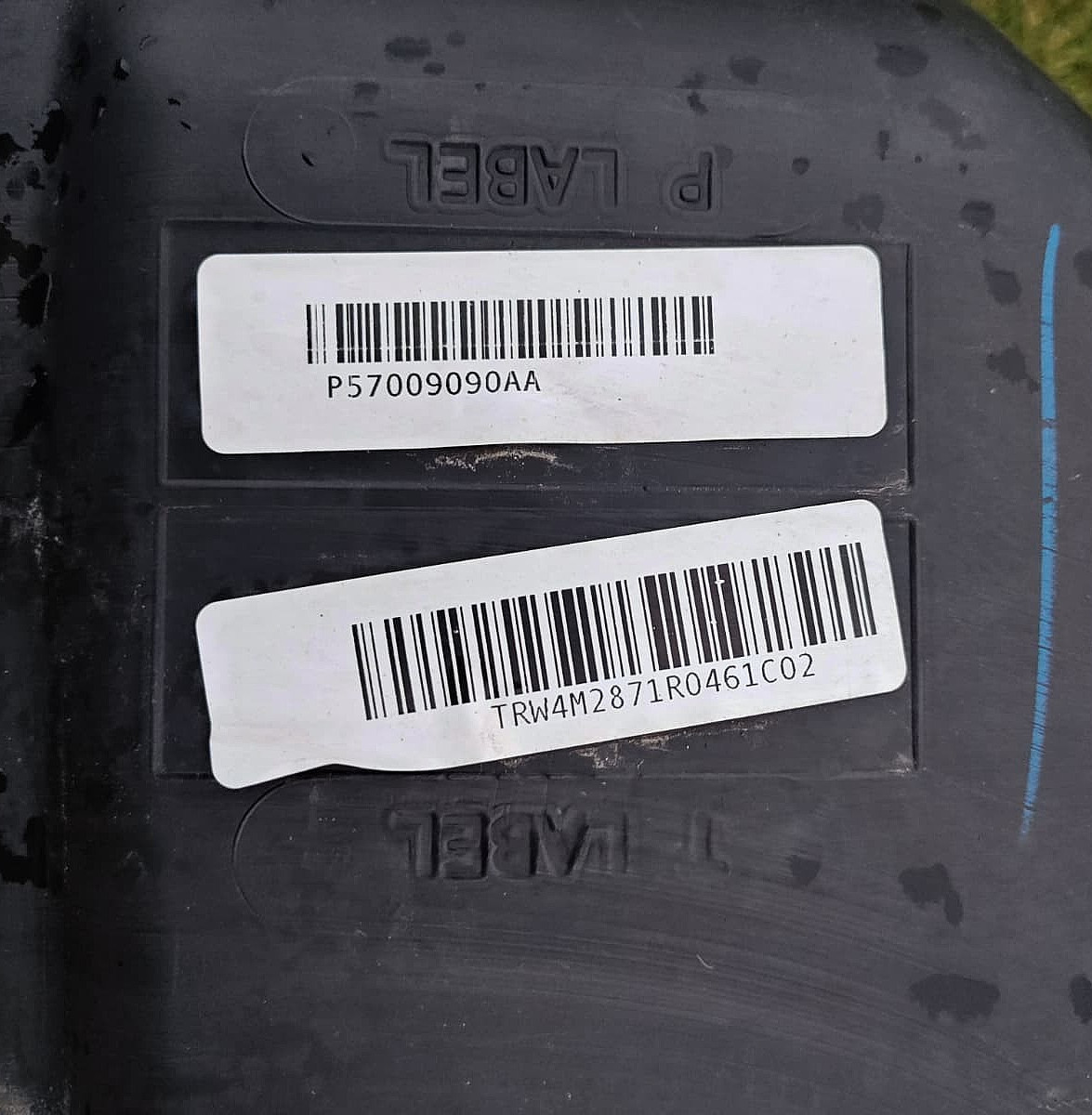 2019-2024 Dodge Ram 2500 3500 OEM DEF Diesel Exhaust Fluid Tank Only 57009090AA