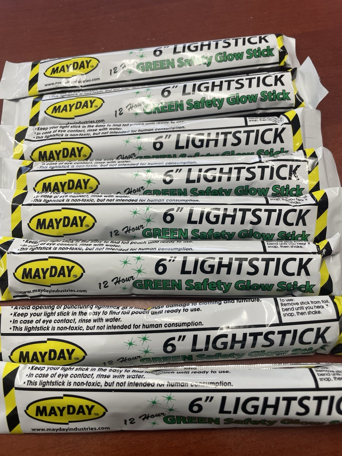 BEST PRICE MAYDAY 6" GREEN GLOW STICKS 100 PIECES $0.50 EACH BEST PRICE ON WEB