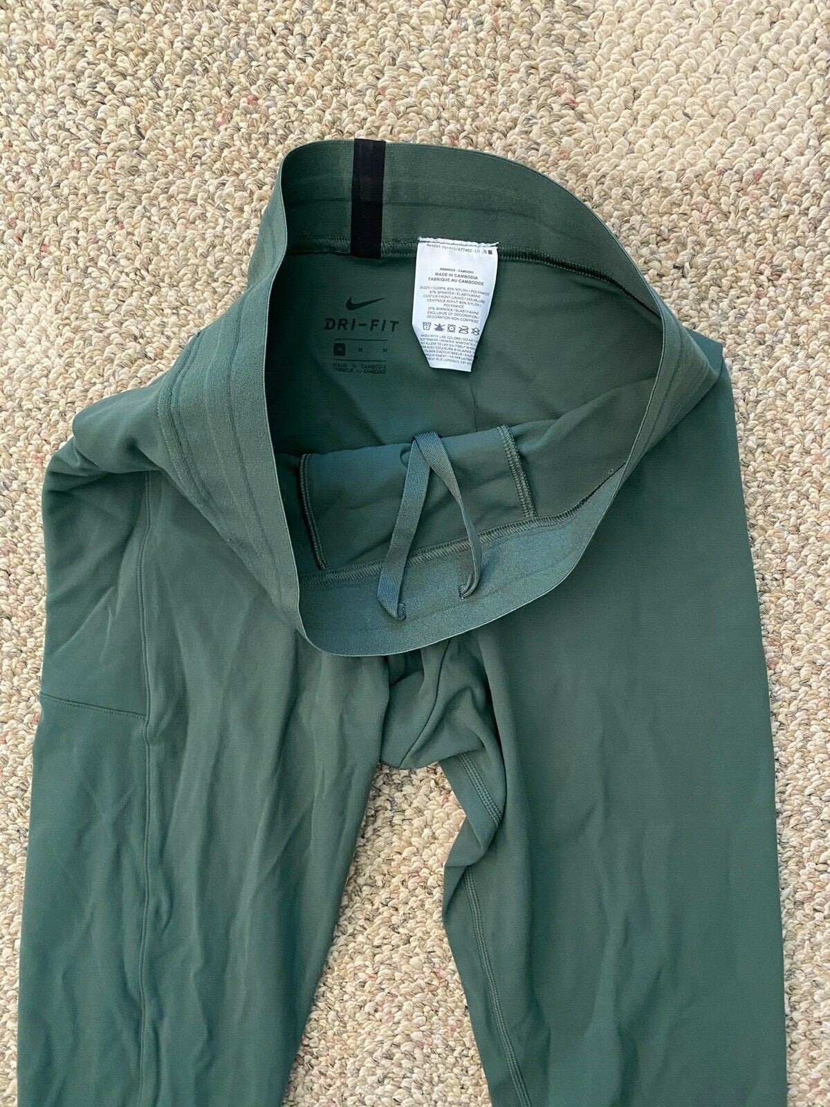 Nike Yoga Pants 3/4 Athletic Training or Base Layer Green CT1830 Men's 4XL