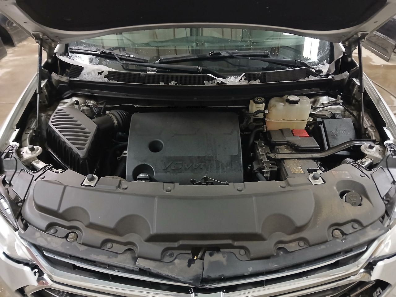 Info-GPS-TV Screen Classic Style S Or VIN T Dash Fits 20-24 TRAVERSE 3141559