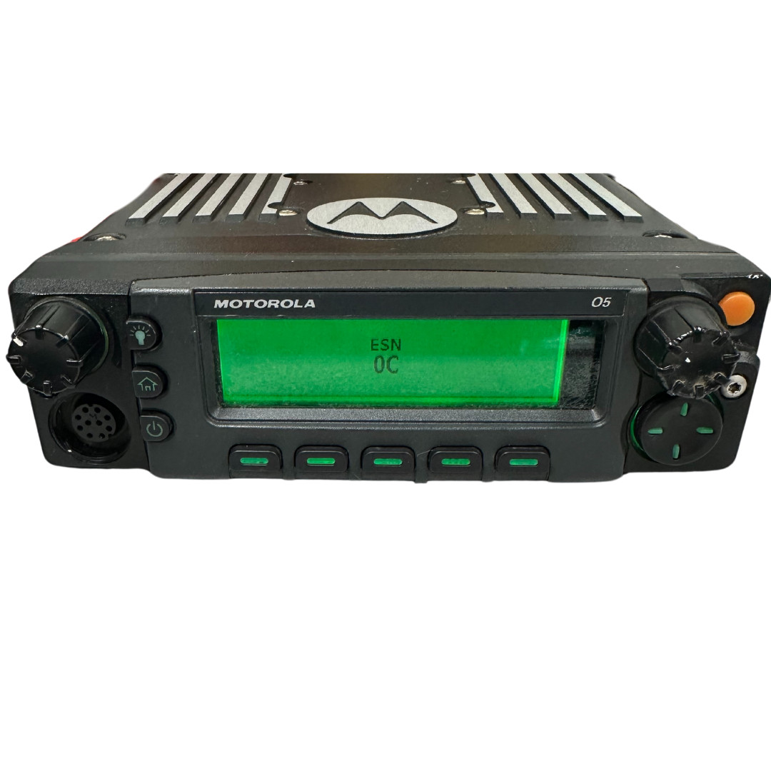Motorola XTL5000 M20URS9PW1AN Mobile Two-Way Radio 700/800MHz w/ O5 Control Head