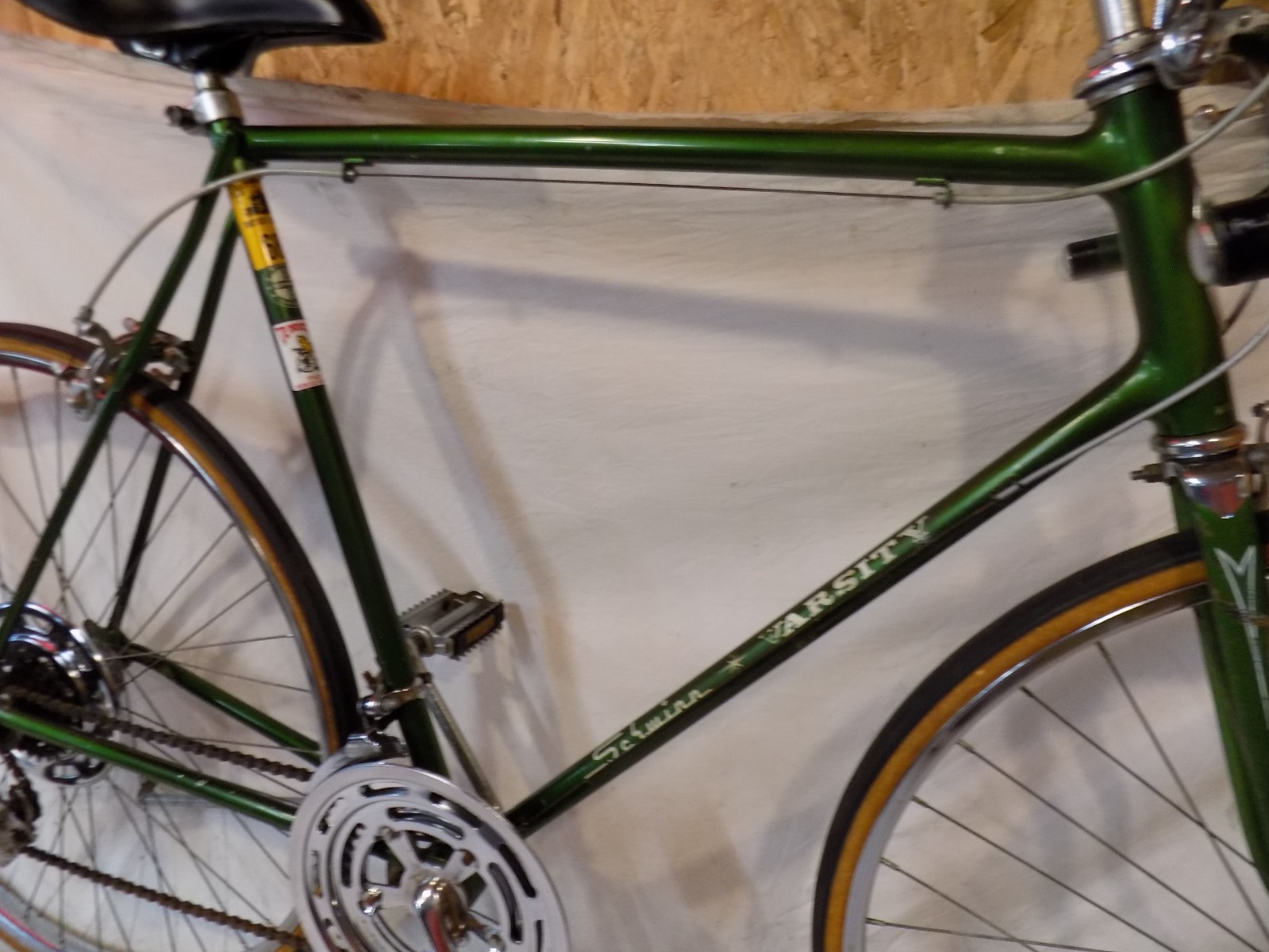 1972 SCHWINN VARSITY MENS 10-SPEED CAMPUS GREEN ROAD BIKE CONTINENTAL RACER 27