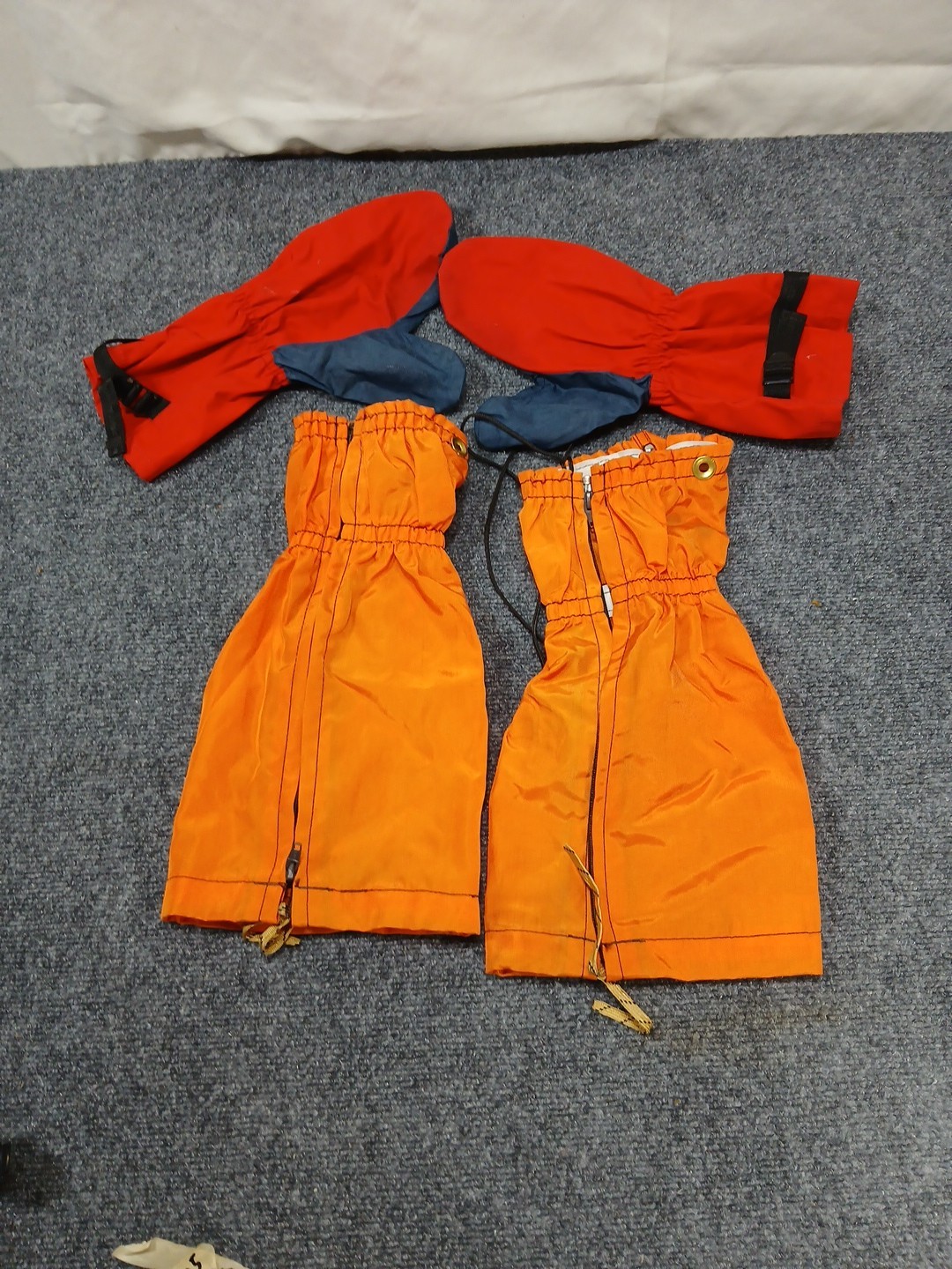 Vintage Outdoor Products Gaiters Waterproof Boot Covers And REI Mitten Covers