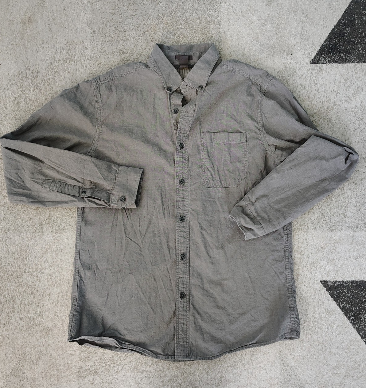 Eddie Bauer Men's Gray Chambray Button Front Shirt Medium