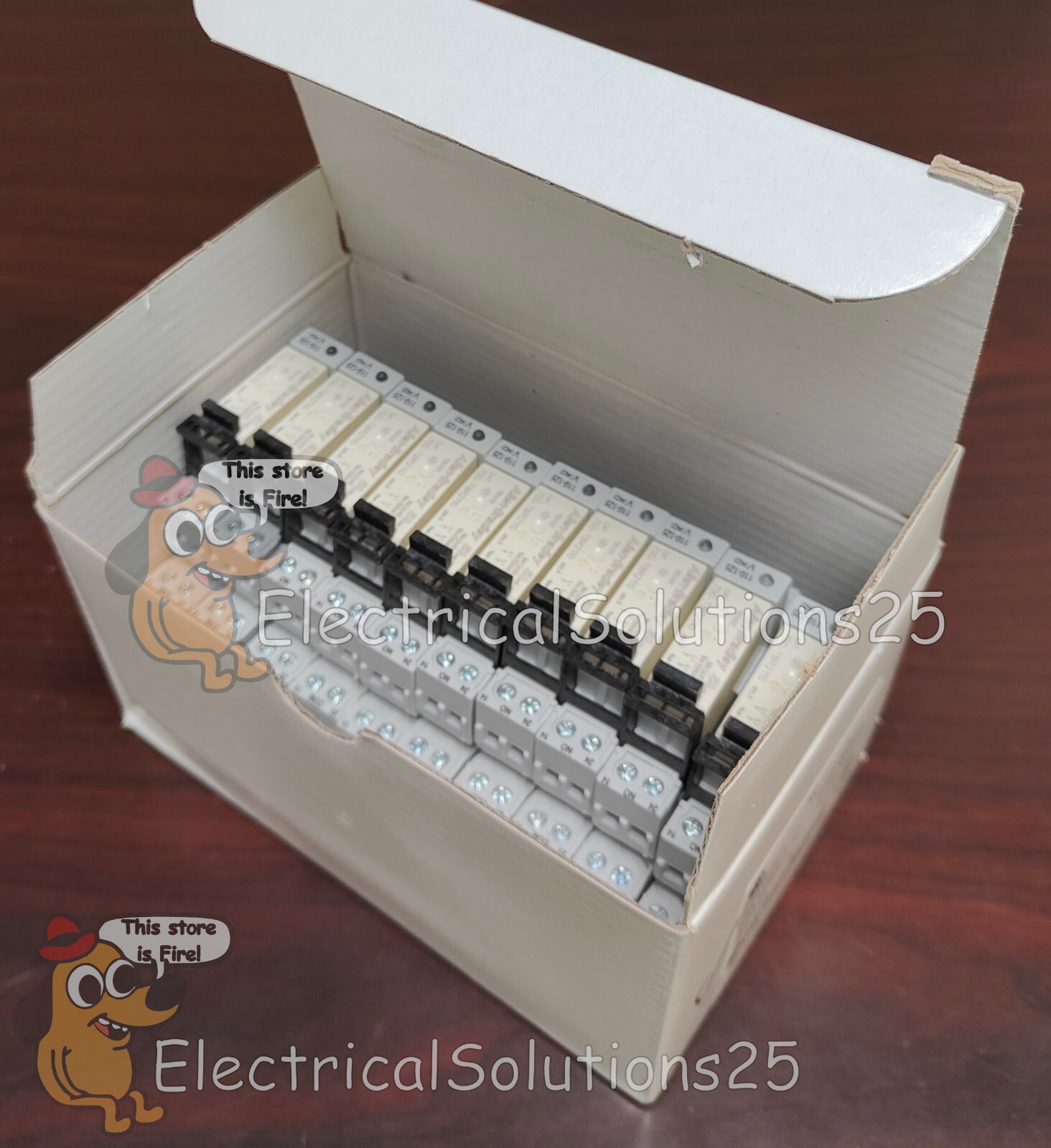 New Allen-Bradley 700-HLT12U1 compact general-purpose relay - Free Shipping