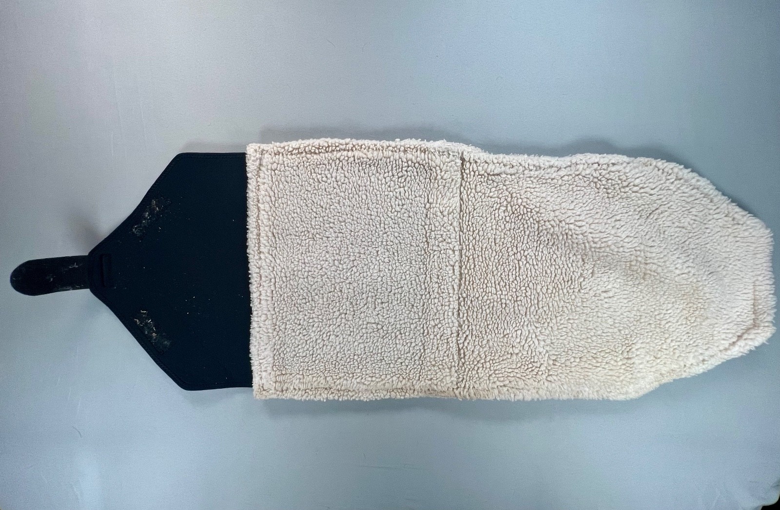 14" Professional's Choice Black VenTech Standing Wraps (Set of 2) - MSRP $130