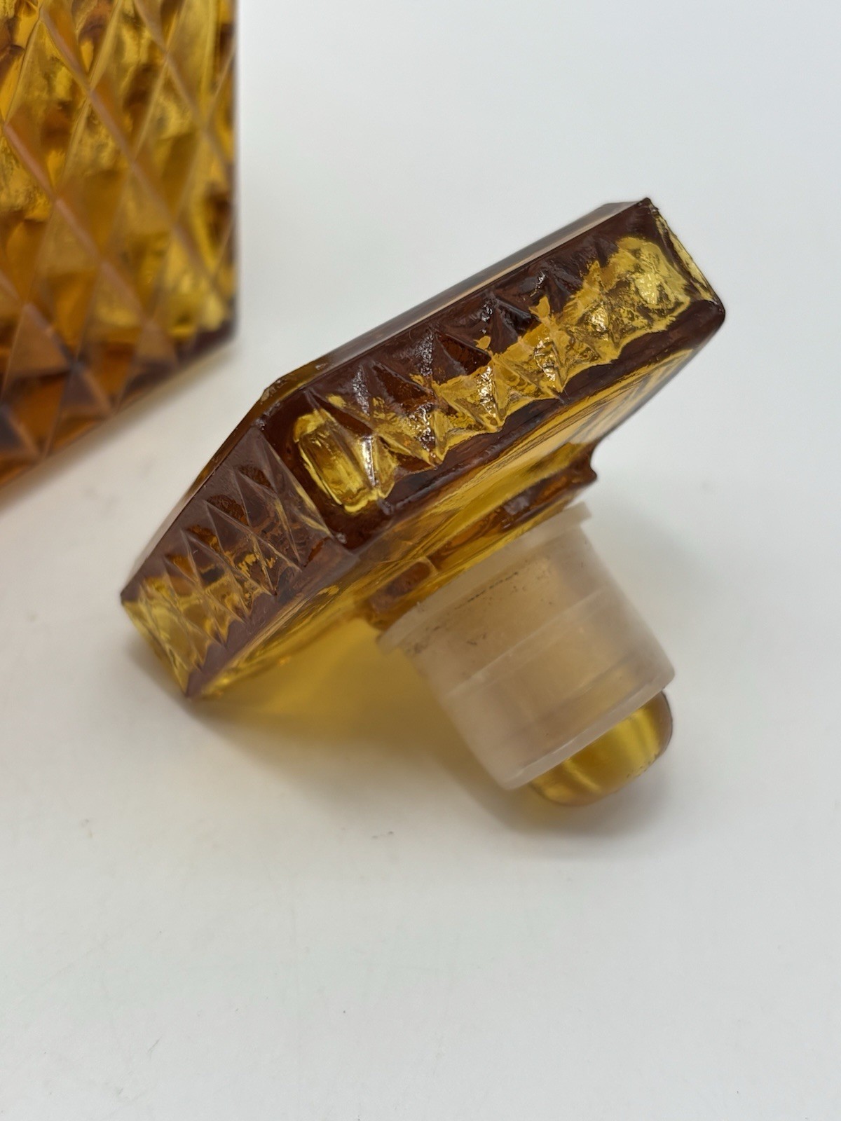 Vintage 1970’s Amber Glass Decanter/ Barware Home Decor 5”