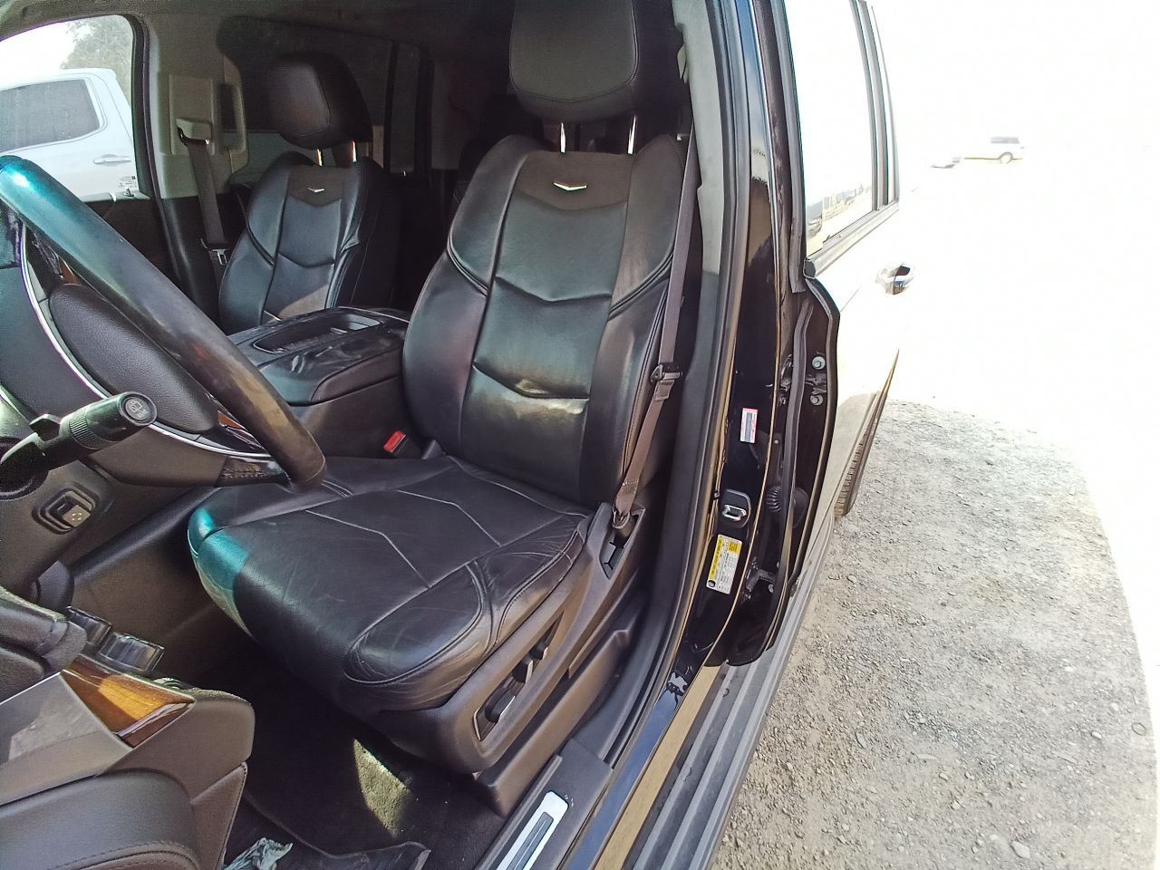 Info-GPS-TV Screen Display & Control Panel from 2017 Cadillac Escalade 12266262