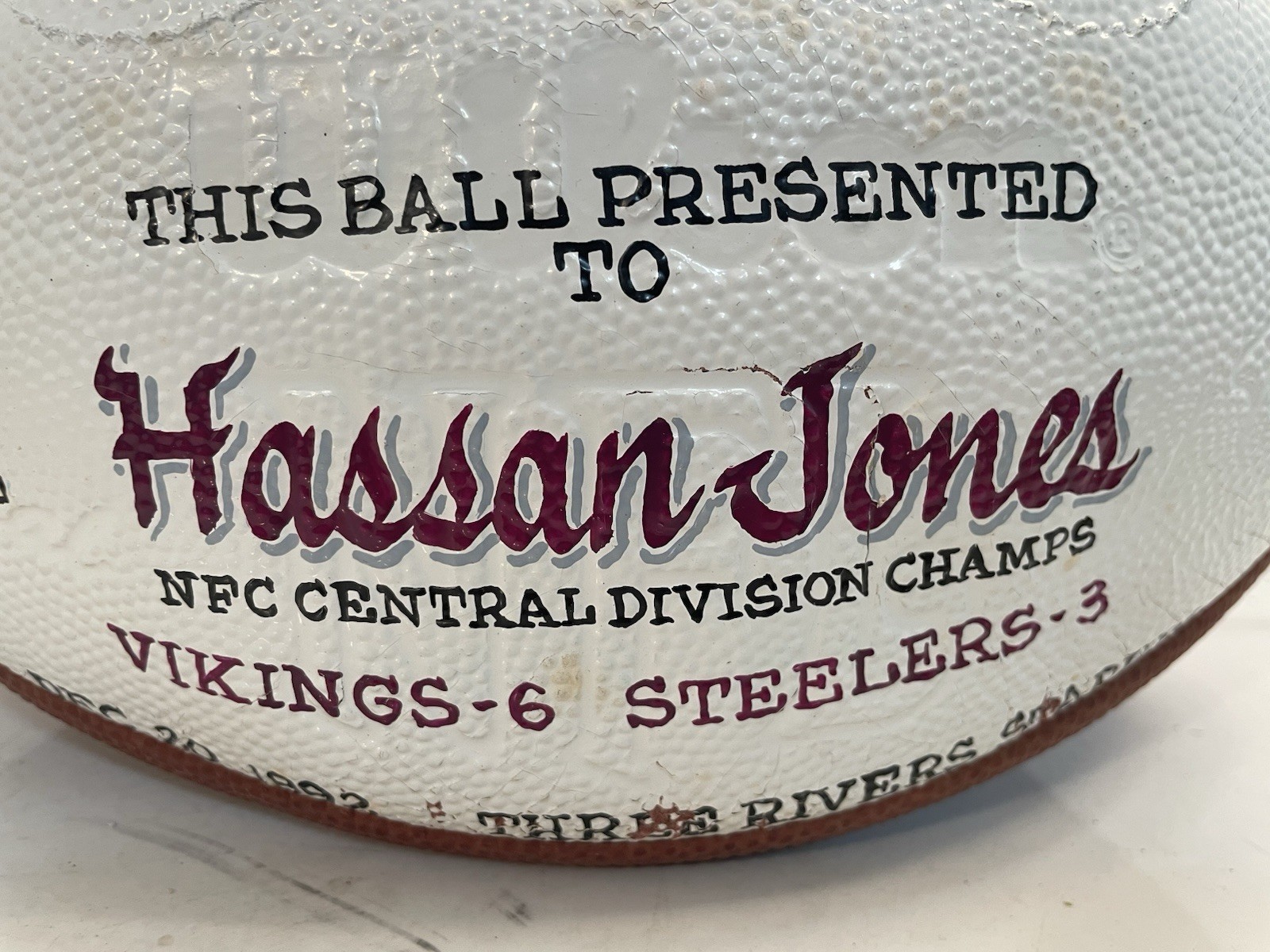 Minnesota Vikings Hassan Jones Presentation Game Used Ball Division Champs 1992