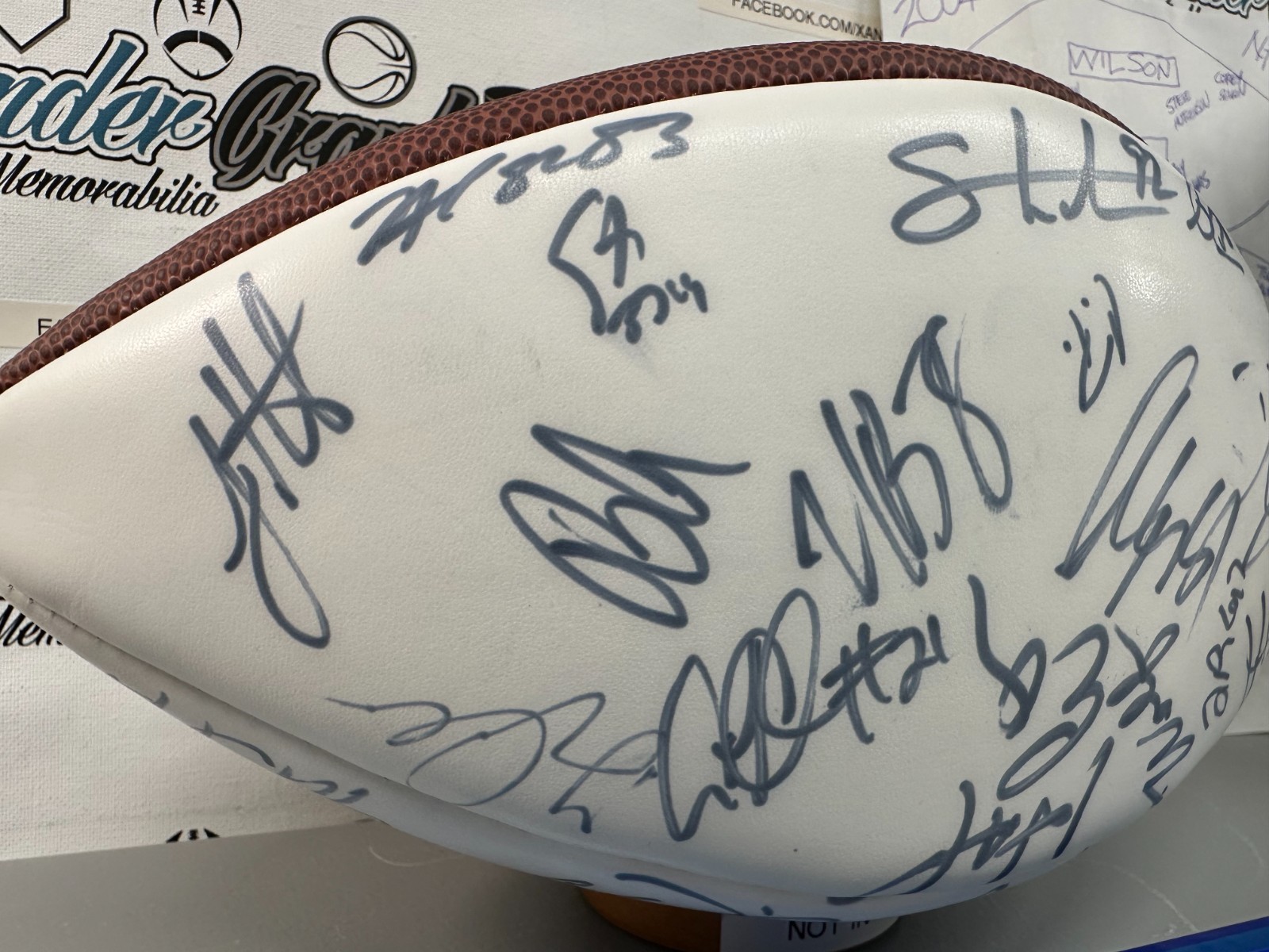 2004 NFC PRO BOWL TEAM SIGNED AUTOGRAPHED FOOTBALL-COACH ANDY REID CHAMP BAILEY