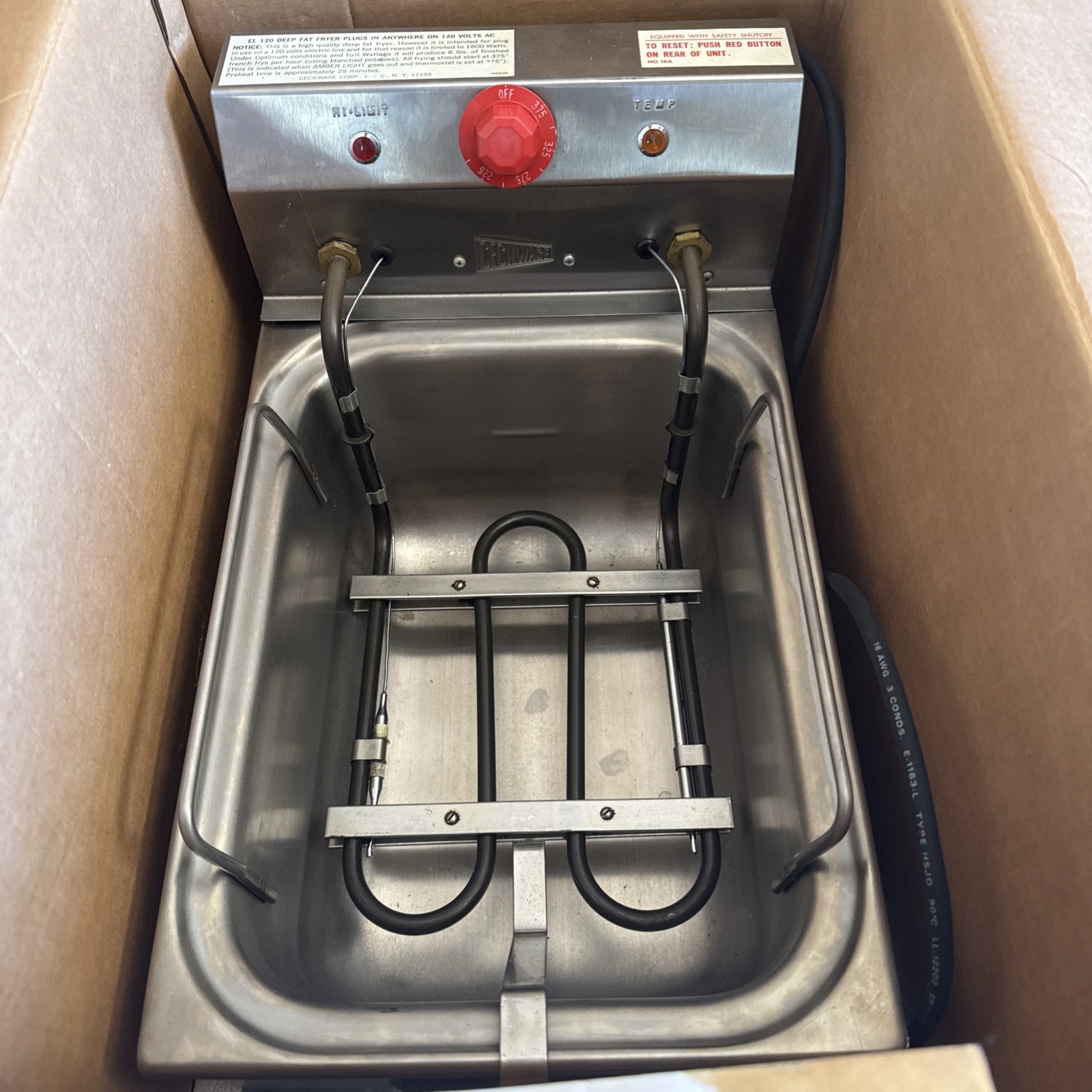 Grindmaster-Cecilware EL - 120 Cecilware Counter Top 15lb Electric Fryer