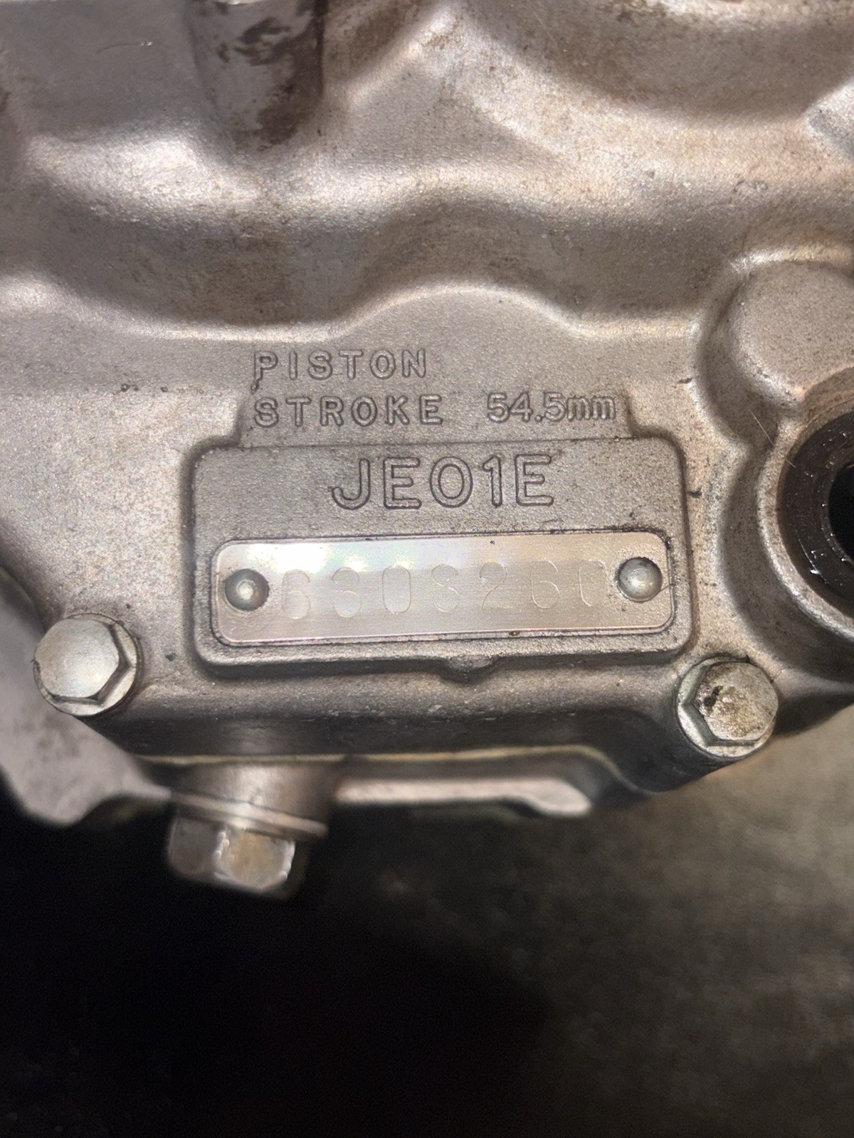 99-02 2002 CR125R CR125 OEM Engine Crankcase Crank Case Bottom End Transmission