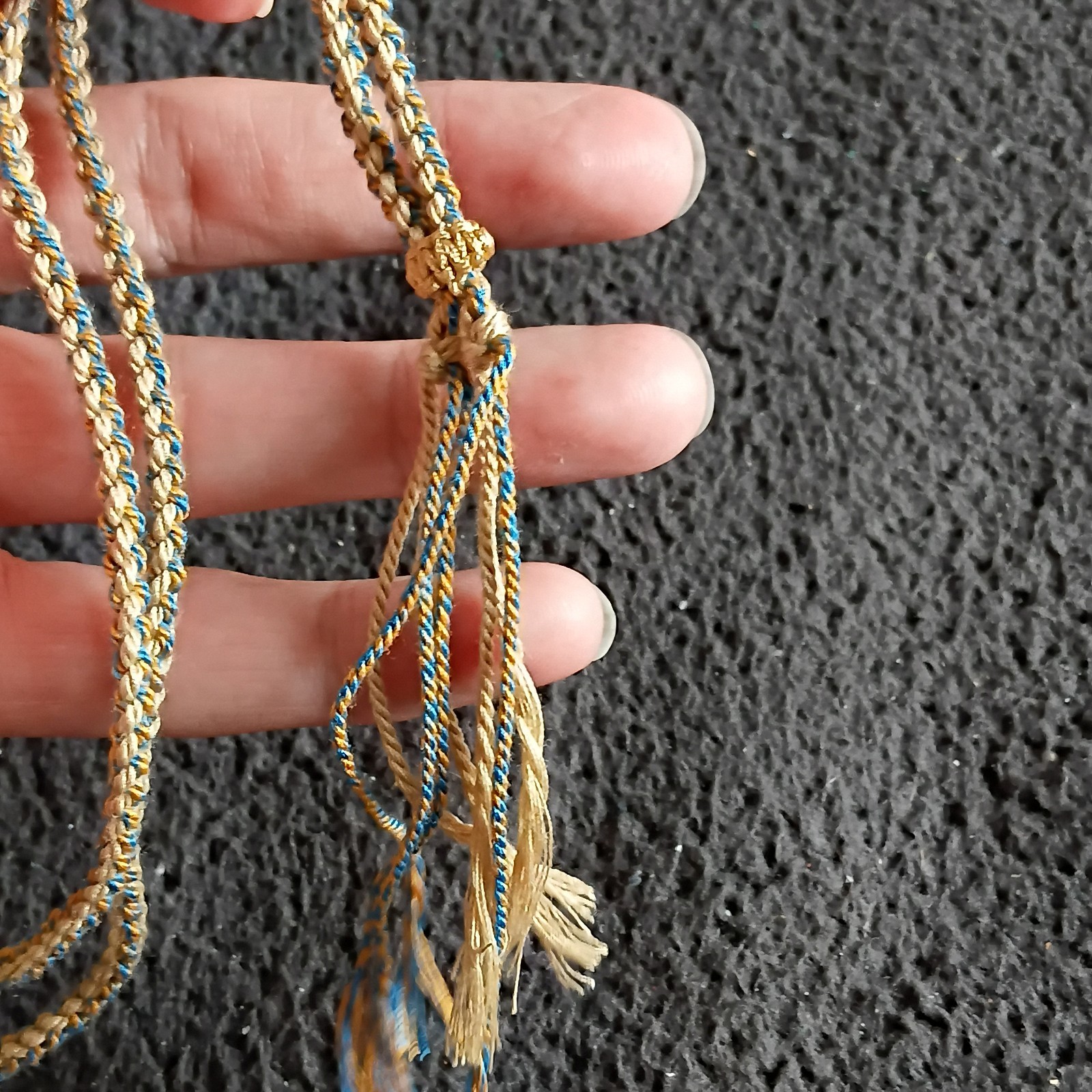 Tibetan Agate Pre 1800s 3 eye Dzi Bead Necklace