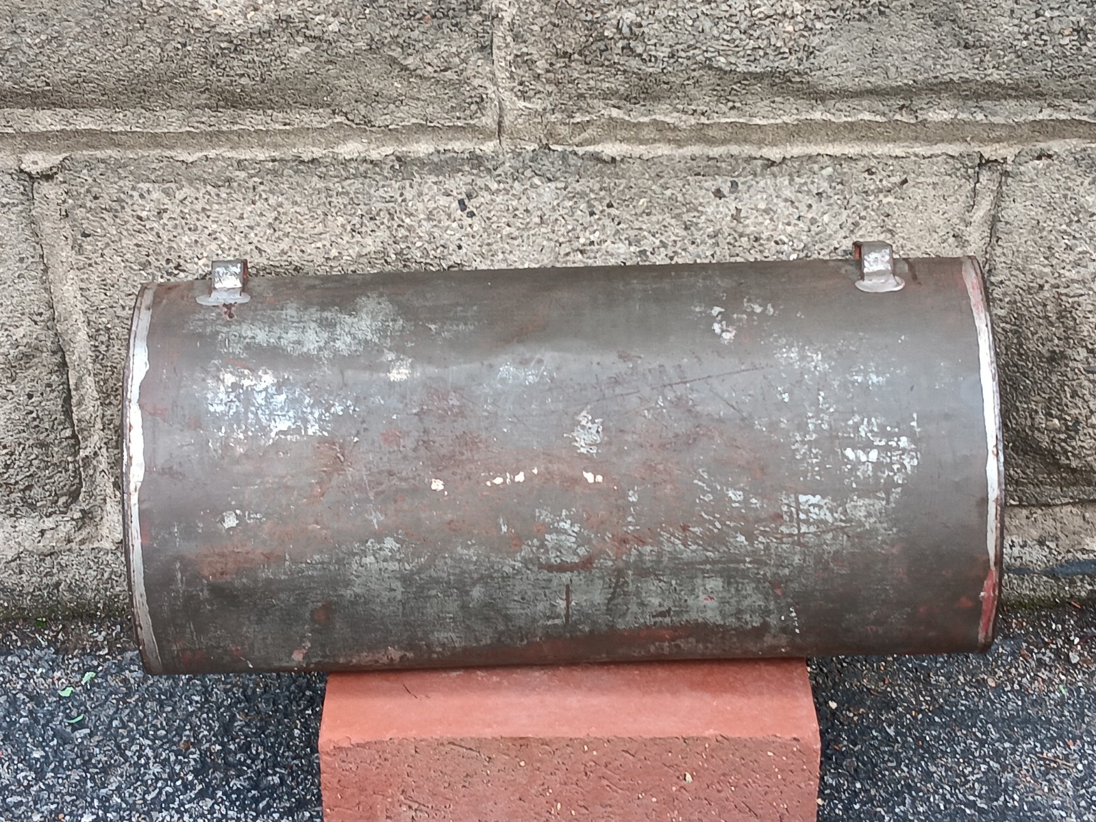 Tin Storage Botanist VASCULUM, or Satchel for Early Motorcycle ?