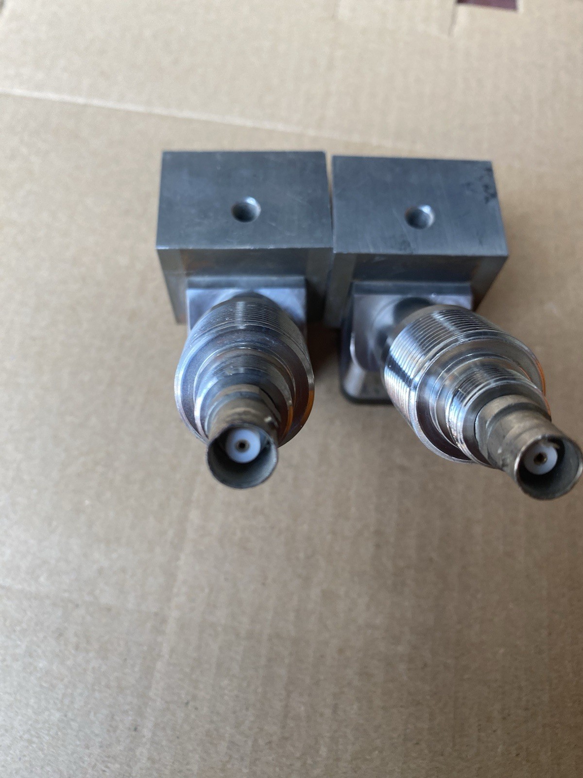 GE Sensing C-RS-401 HIGH PERFORMANCE TRANSDUCERS